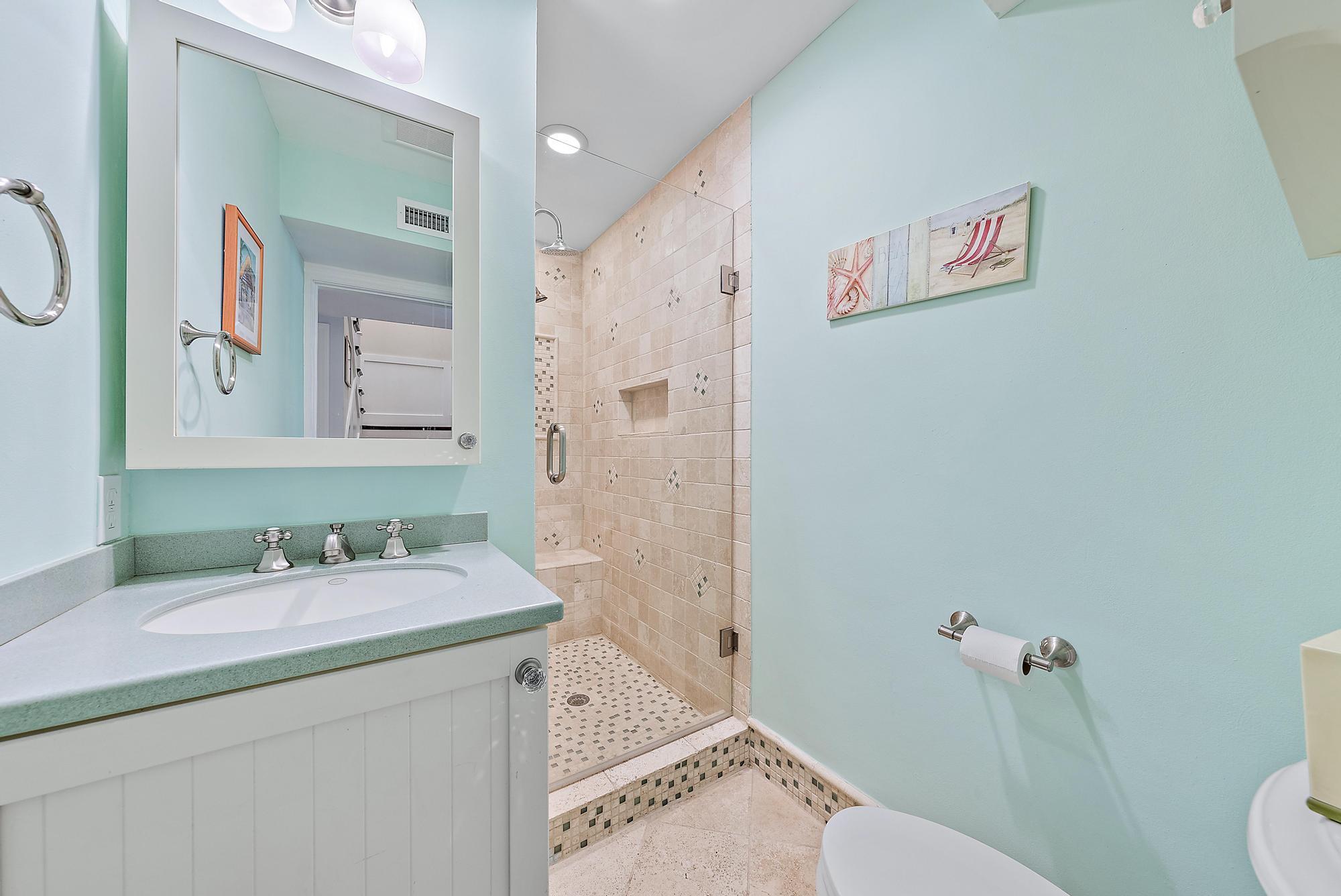 JUPITER INLET BEACH COLONY - Residential