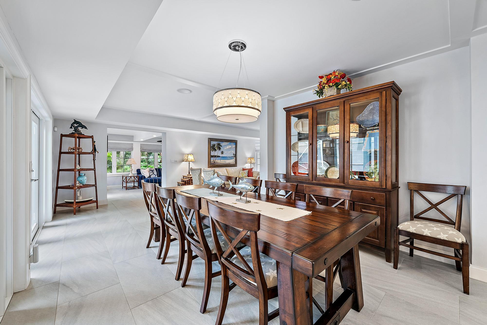JUPITER INLET BEACH COLONY - Residential