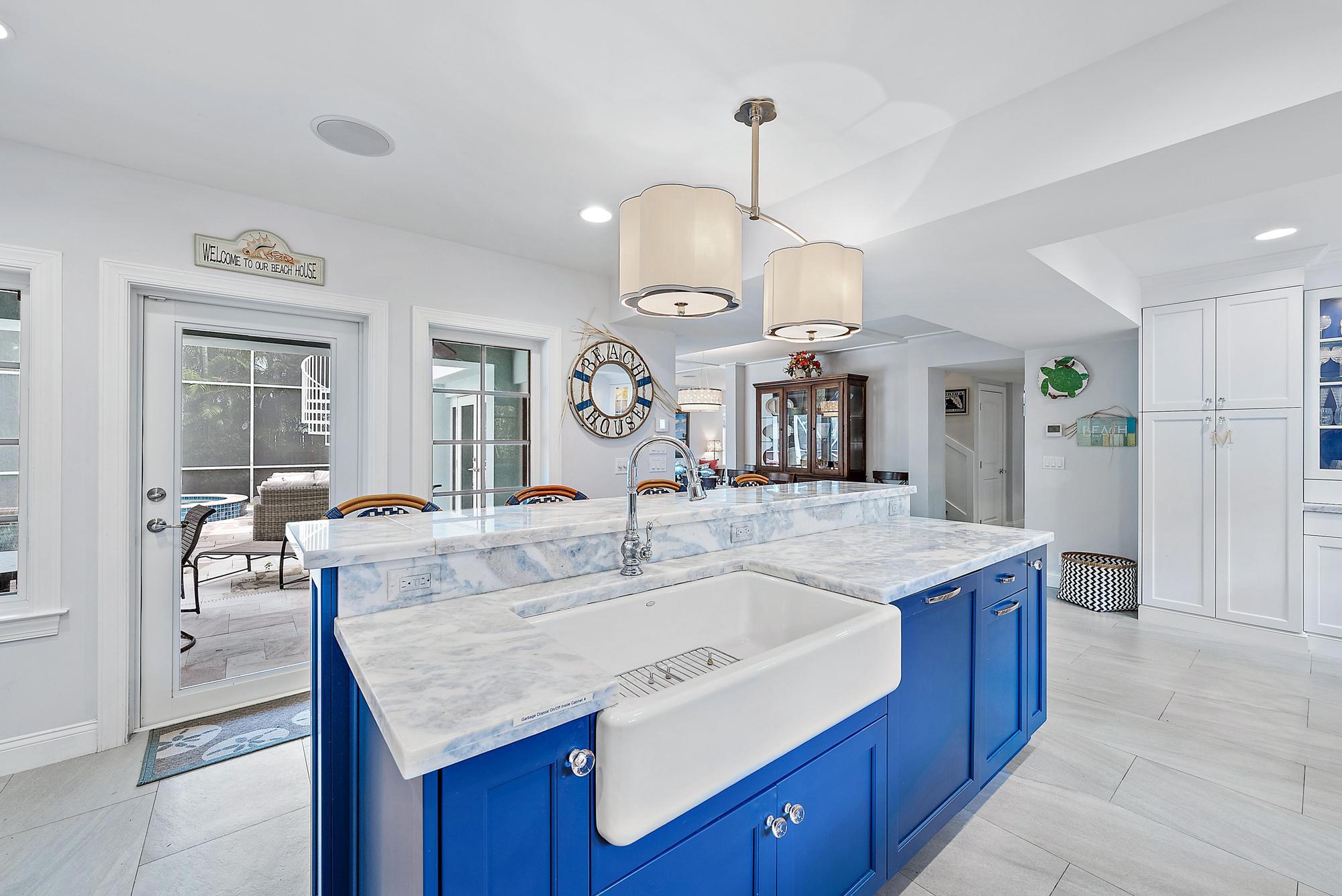JUPITER INLET BEACH COLONY - Residential