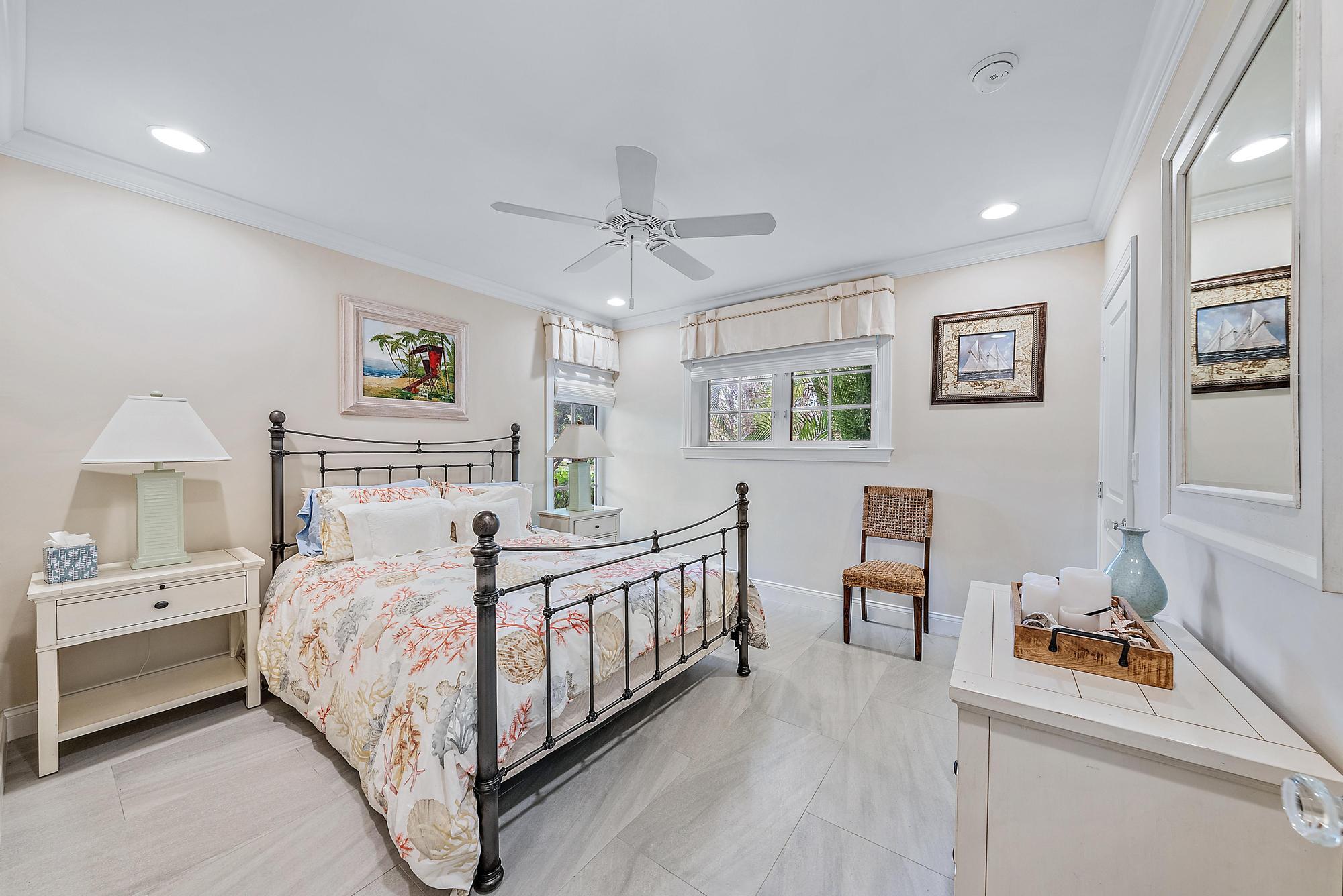 JUPITER INLET BEACH COLONY - Residential