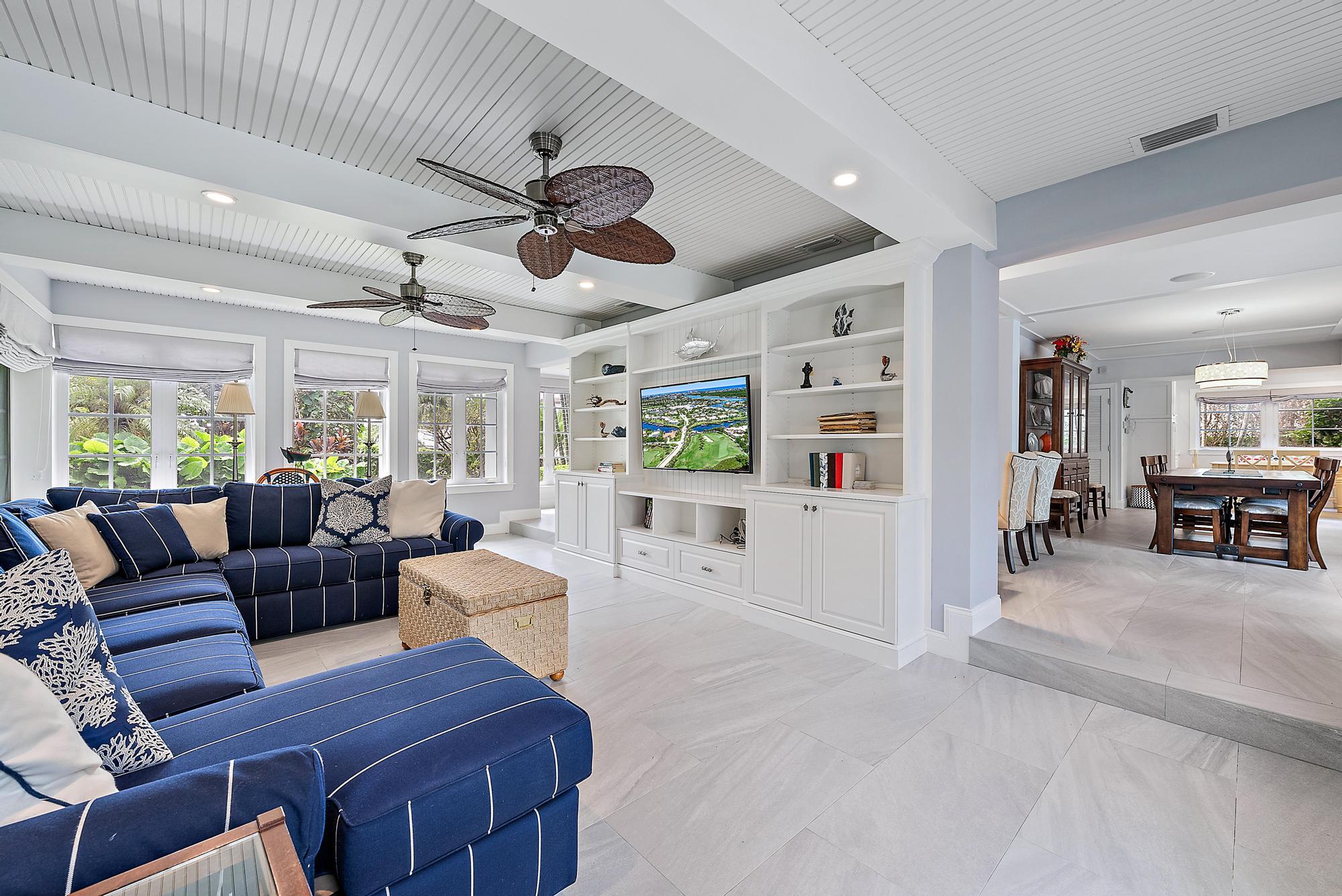 JUPITER INLET BEACH COLONY - Residential