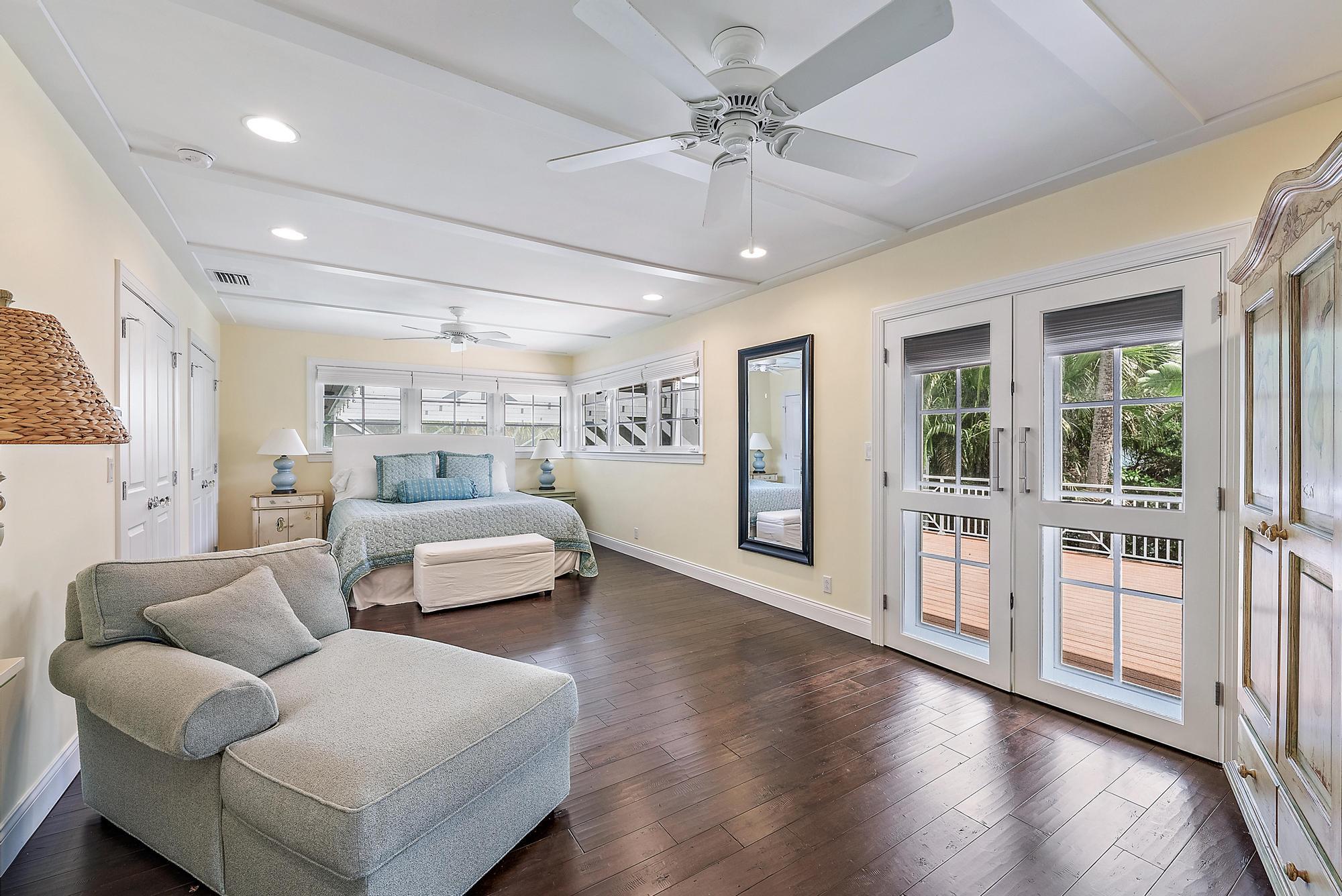 JUPITER INLET BEACH COLONY - Residential