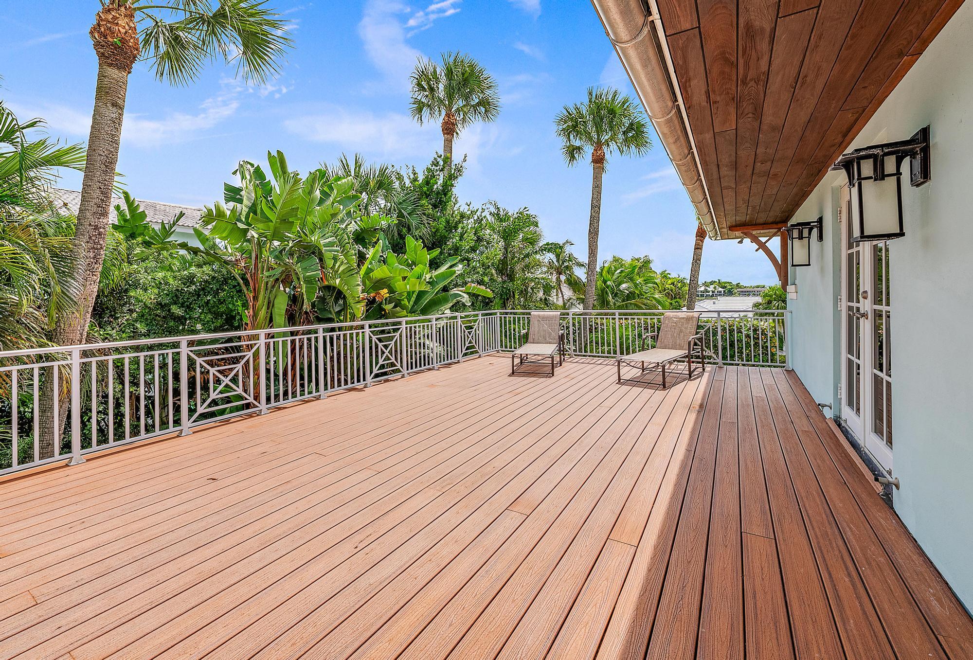 JUPITER INLET BEACH COLONY - Residential