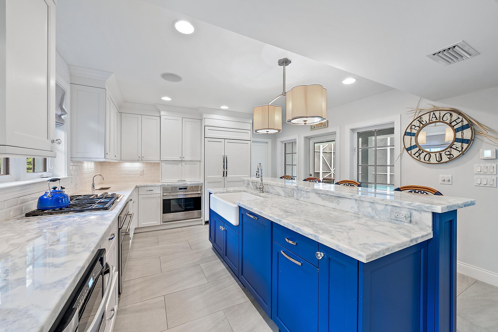 JUPITER INLET BEACH COLONY - Residential