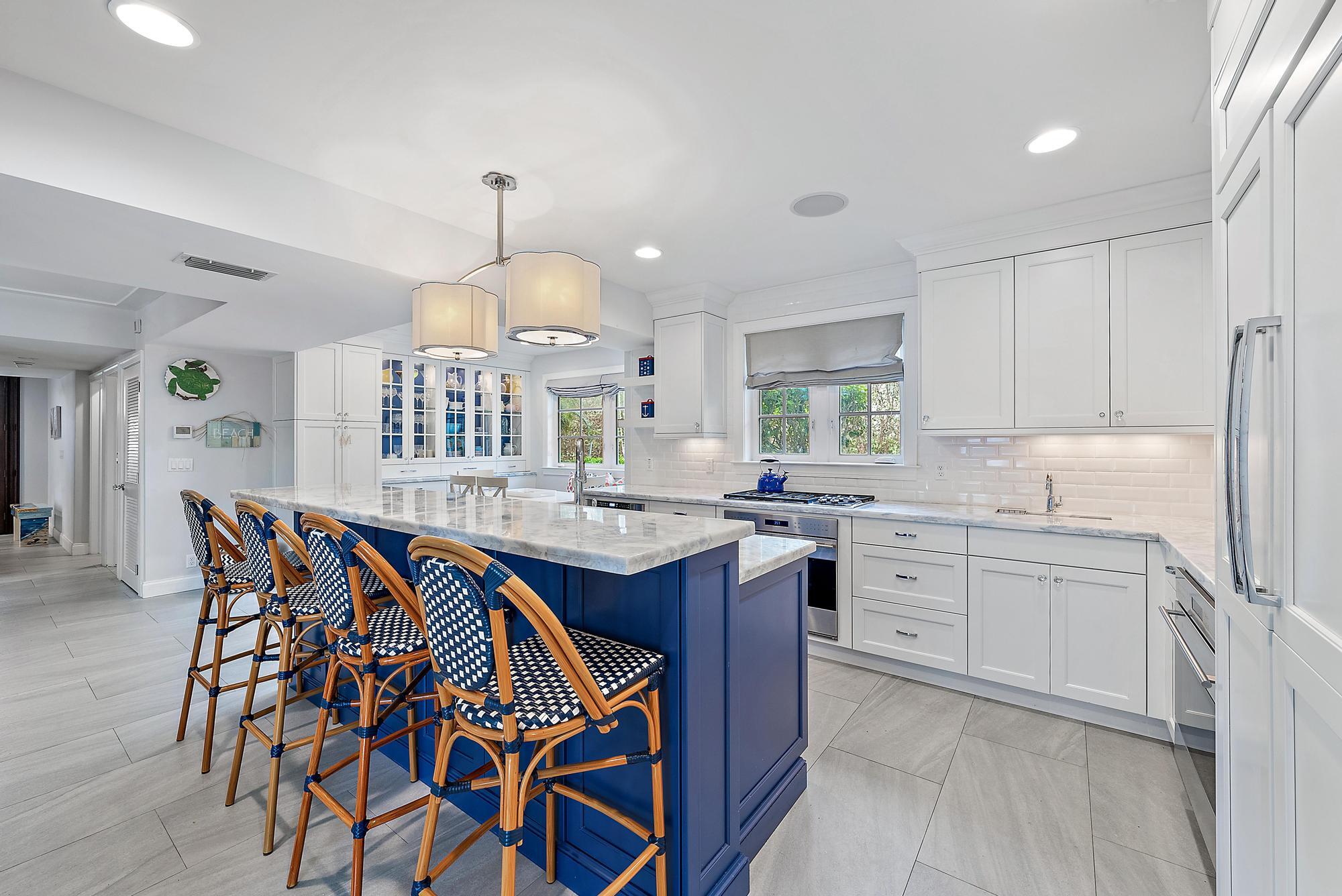 JUPITER INLET BEACH COLONY - Residential