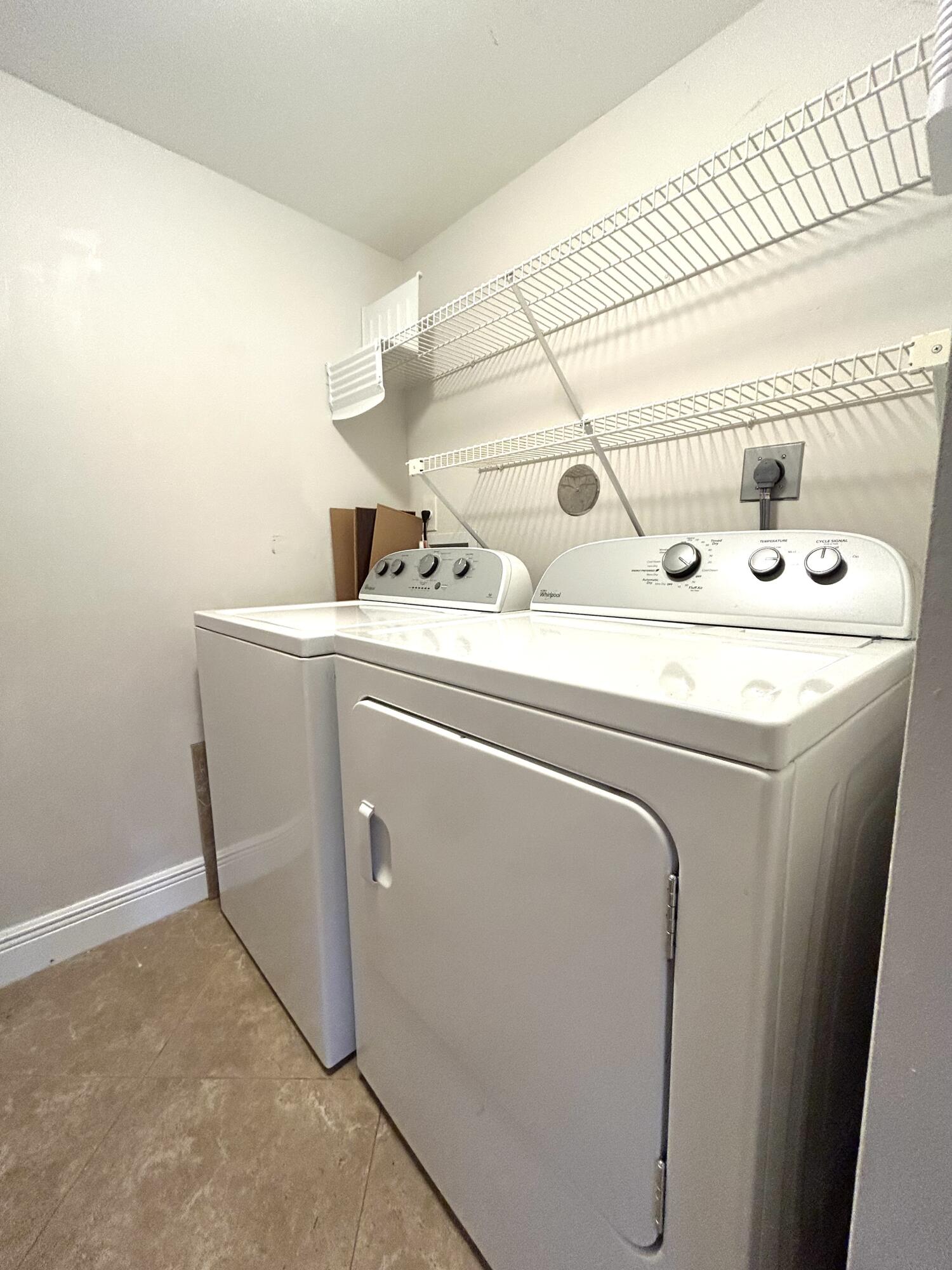 PINE RIDGE AT DELRAY BEACH CONDO - Residential