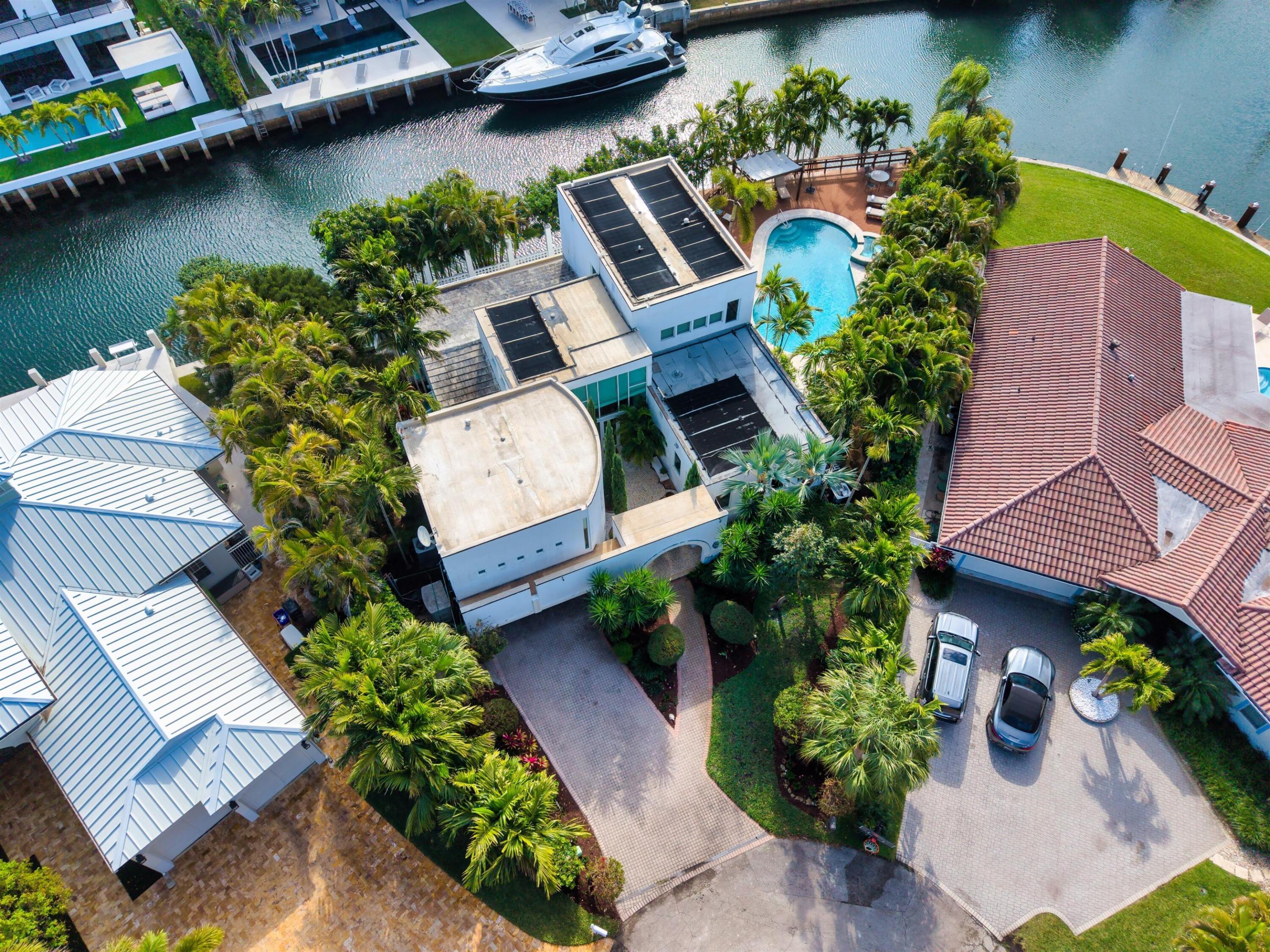 Sun N' Surf - Residential
