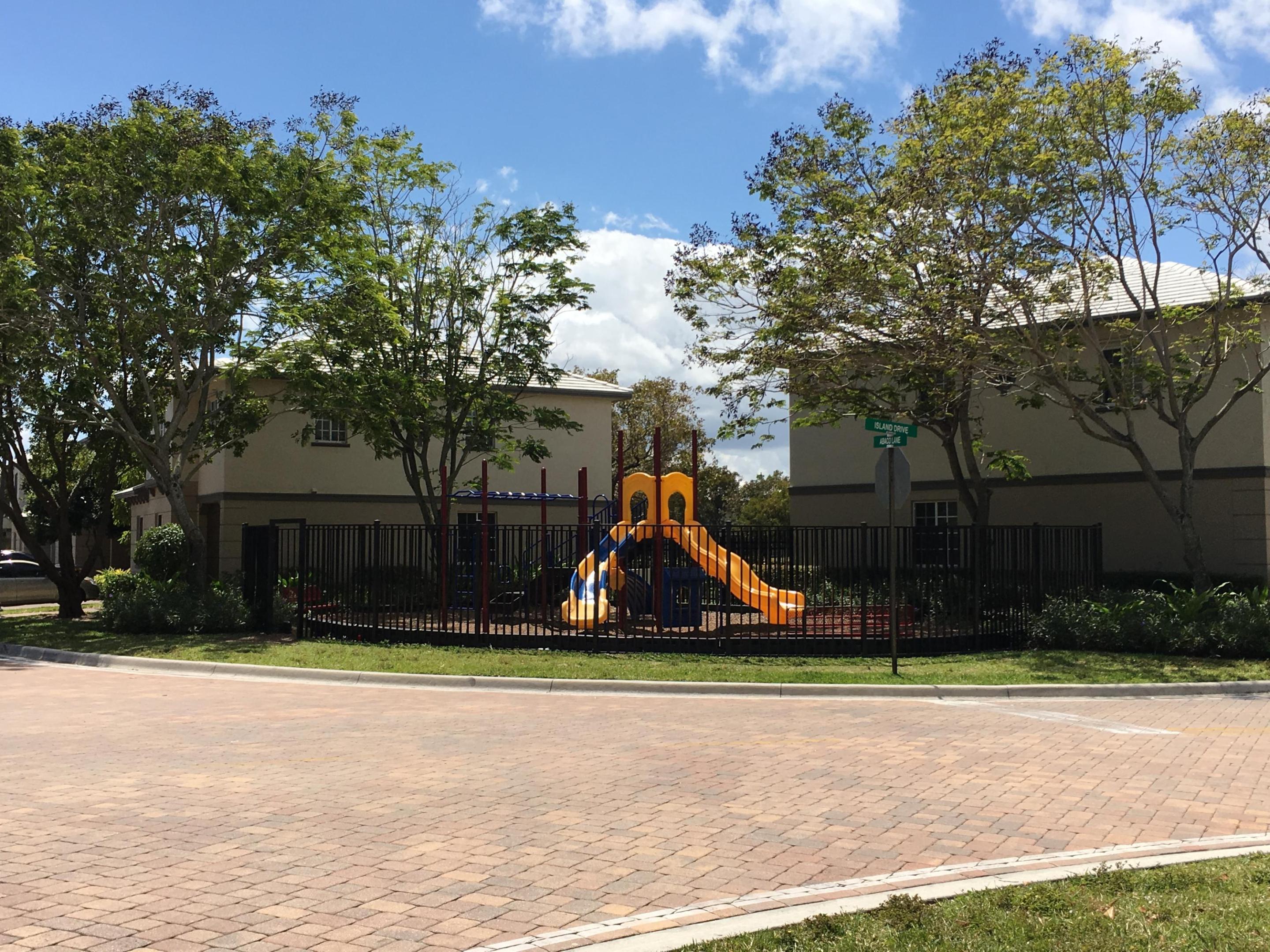 MARSH HARBOUR - Residential Lease