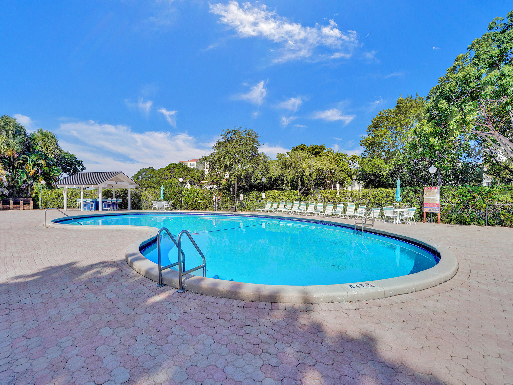 CYPRESS BEND CONDOMINIUM II - Residential