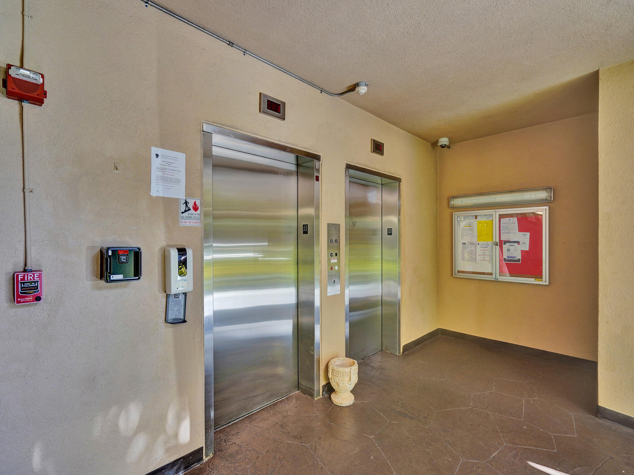 CYPRESS BEND CONDOMINIUM II - Residential