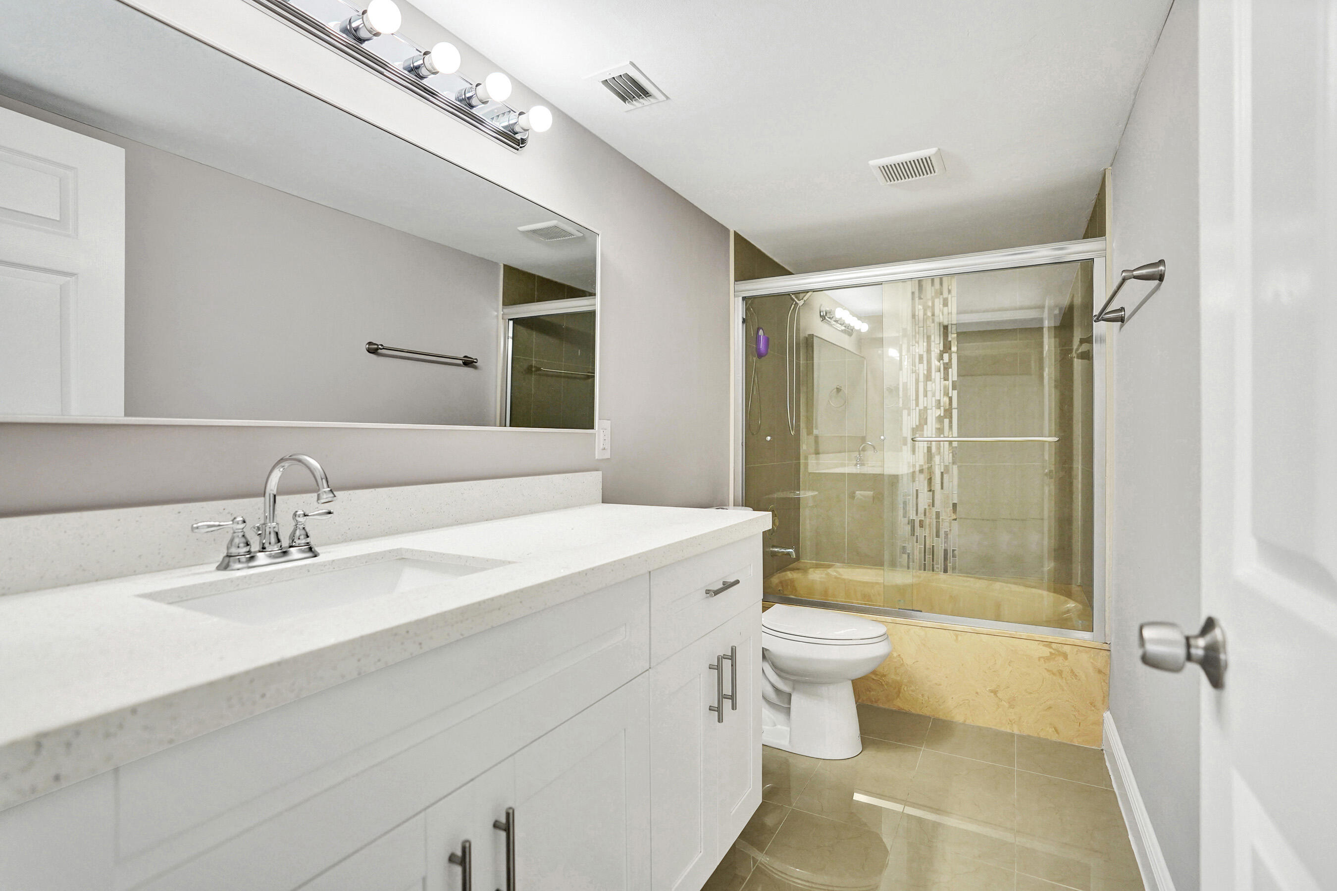 CYPRESS BEND CONDOMINIUM II - Residential