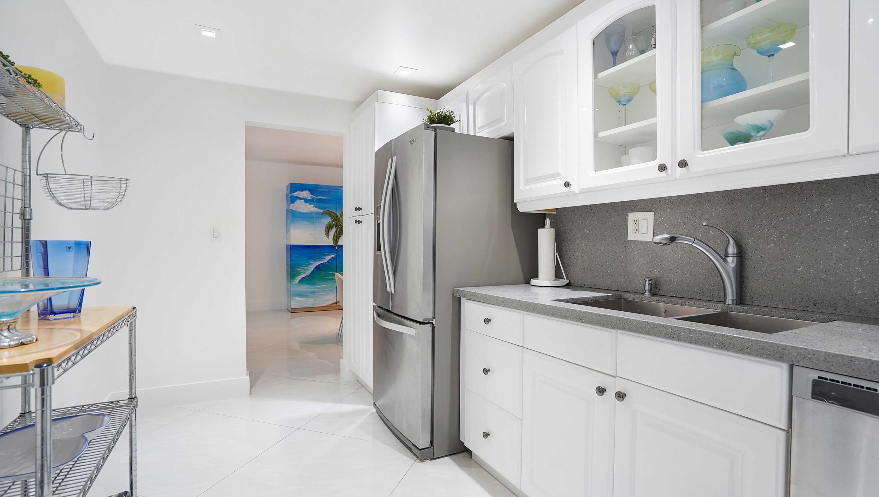 GALT TOWERS CONDO - Residential Lease