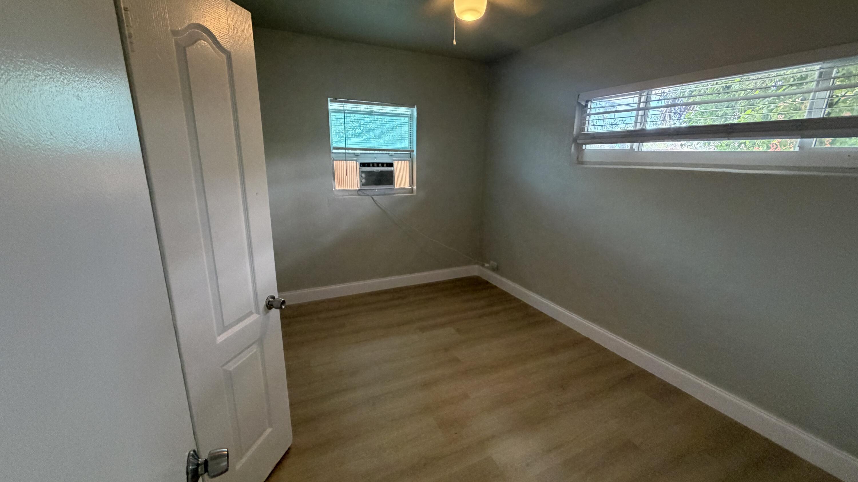LINCOLN PARK FOURTH ADD - Residential Income