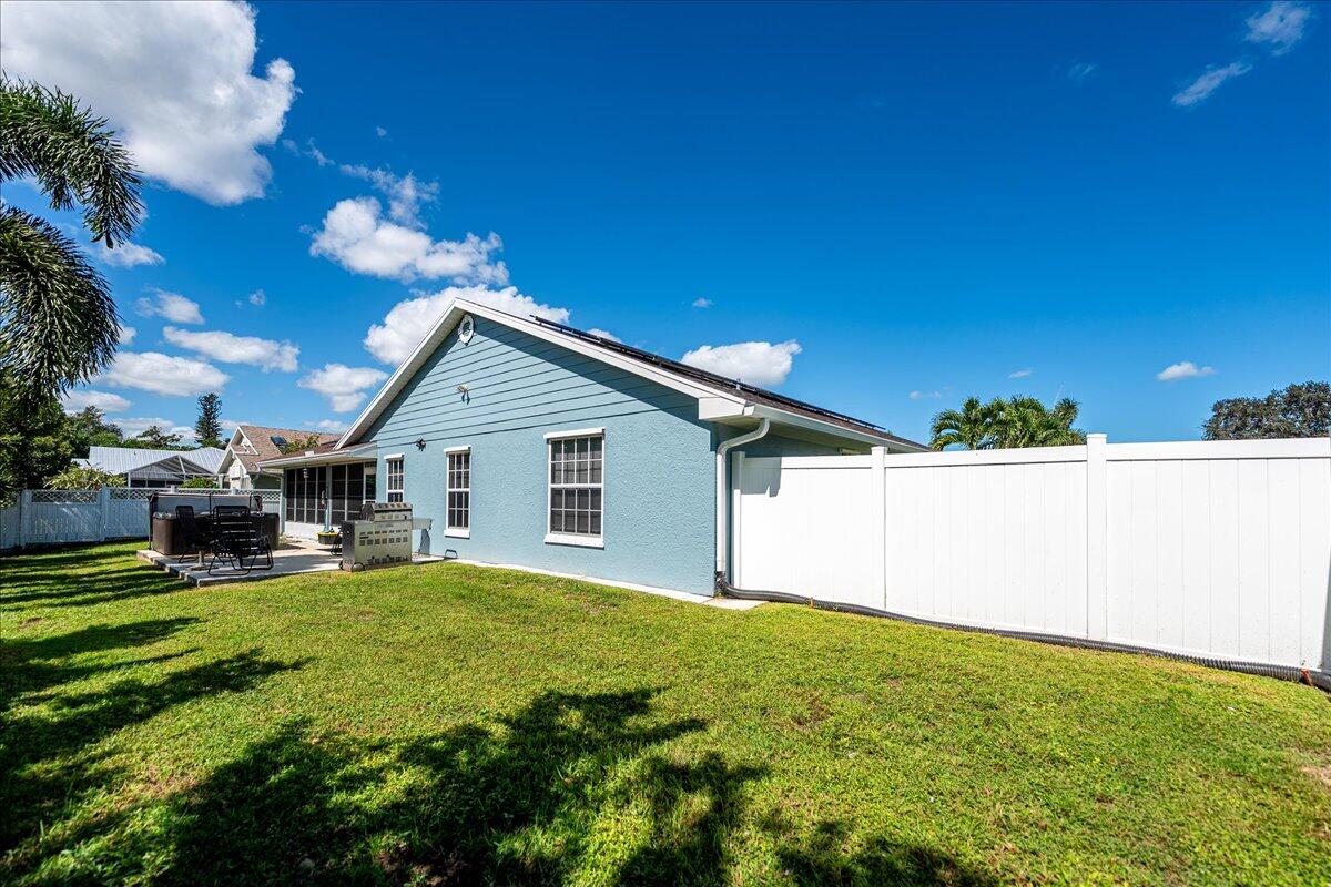 Oleander Pines - Residential