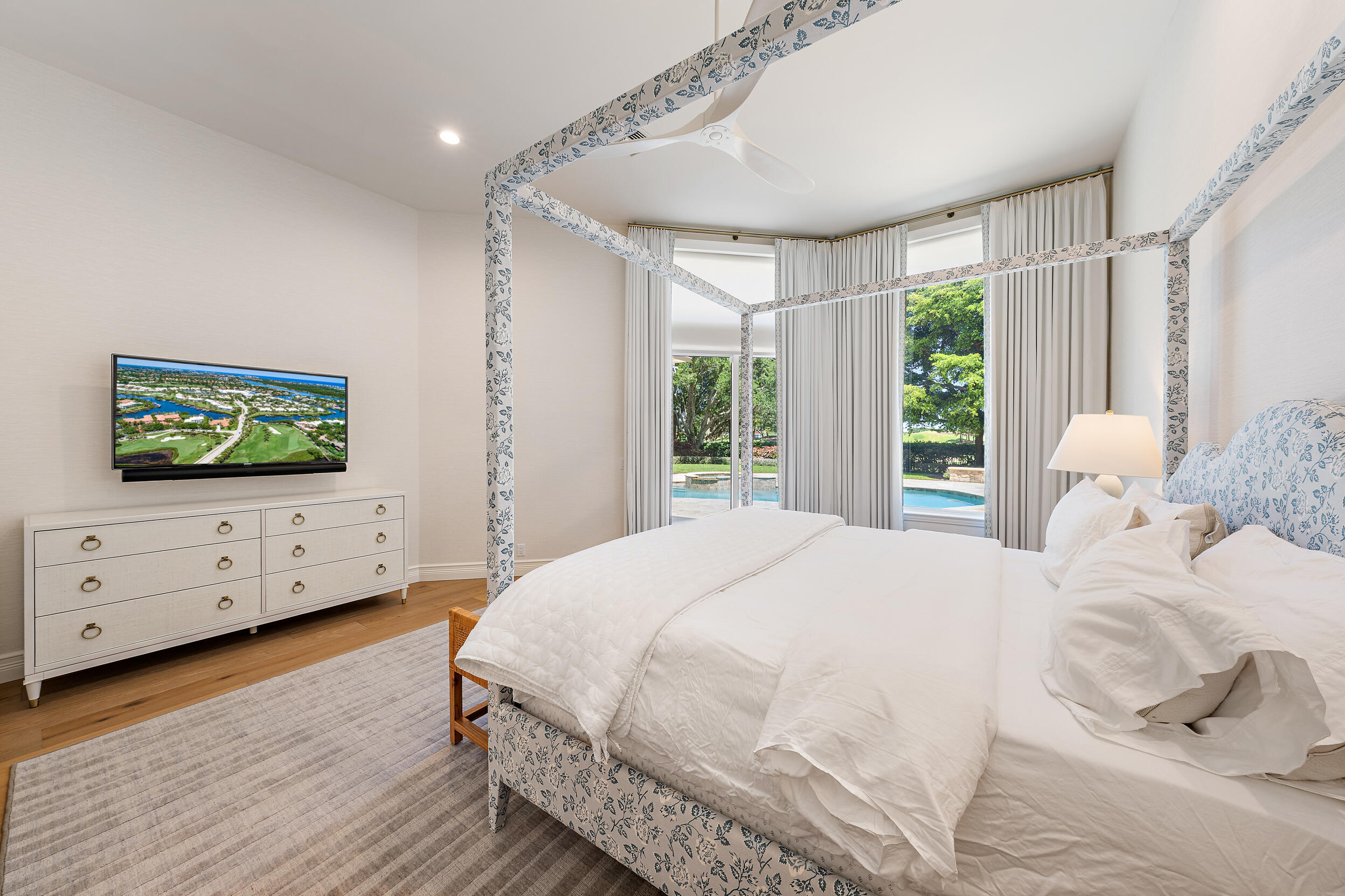 Admirals Cove - Residential