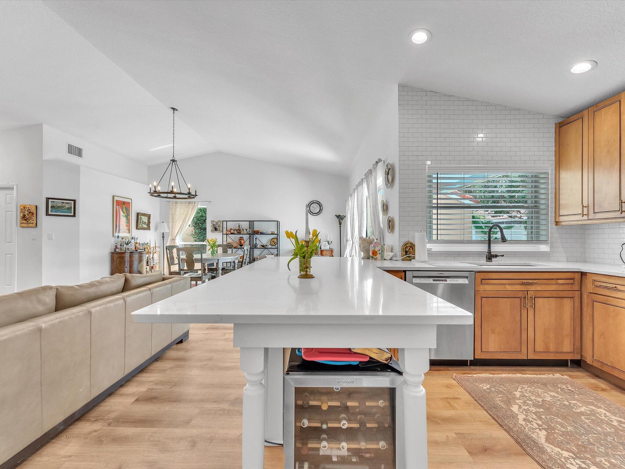 SIENA OAKS - Residential