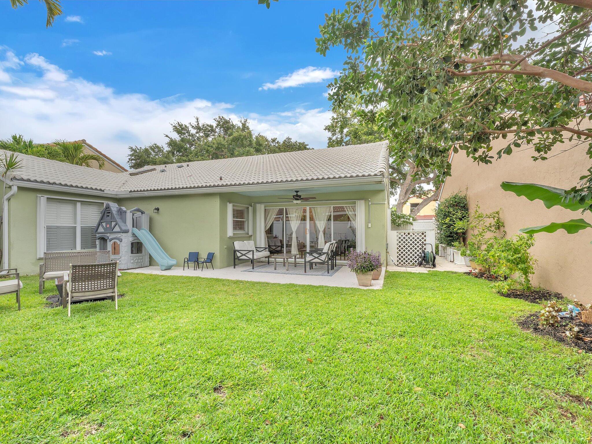 SIENA OAKS - Residential