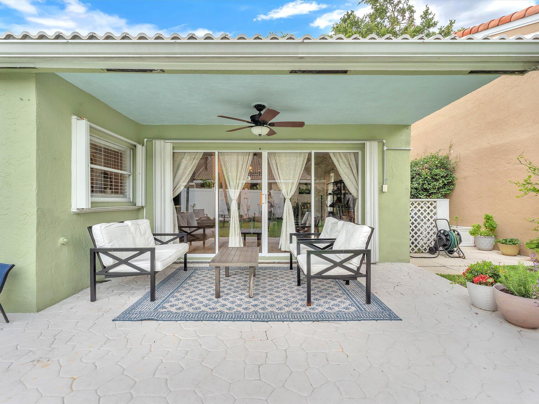 SIENA OAKS - Residential