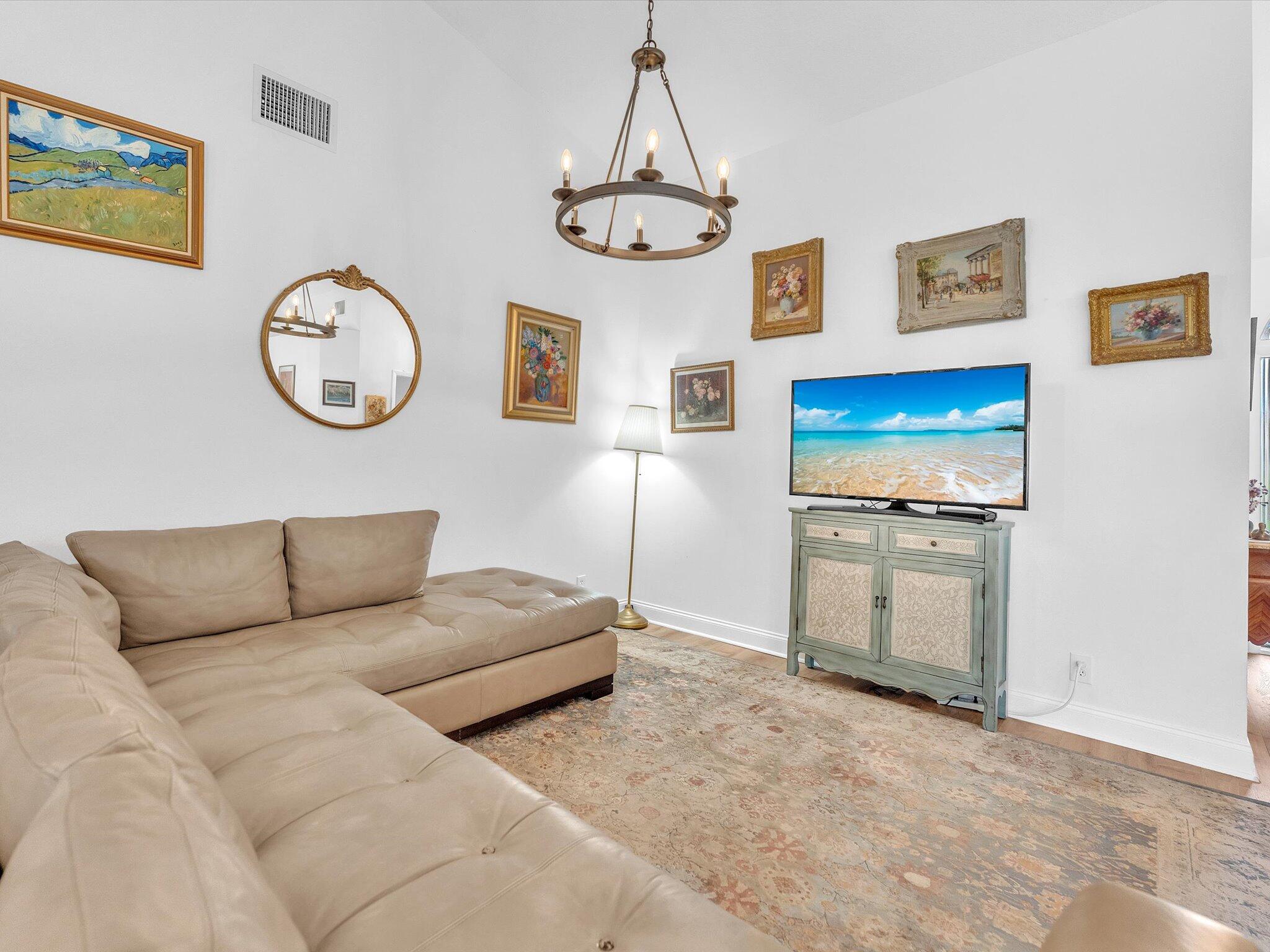 SIENA OAKS - Residential