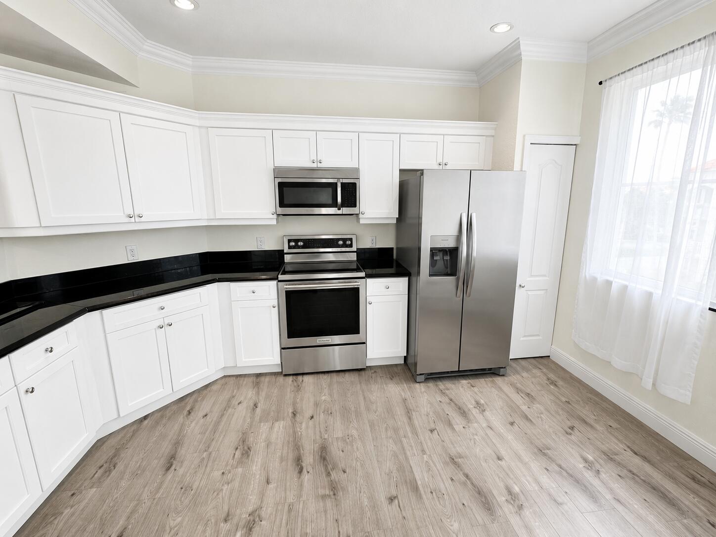 RESIDENCES AT LEGACY PLACE CONDO - Residential
