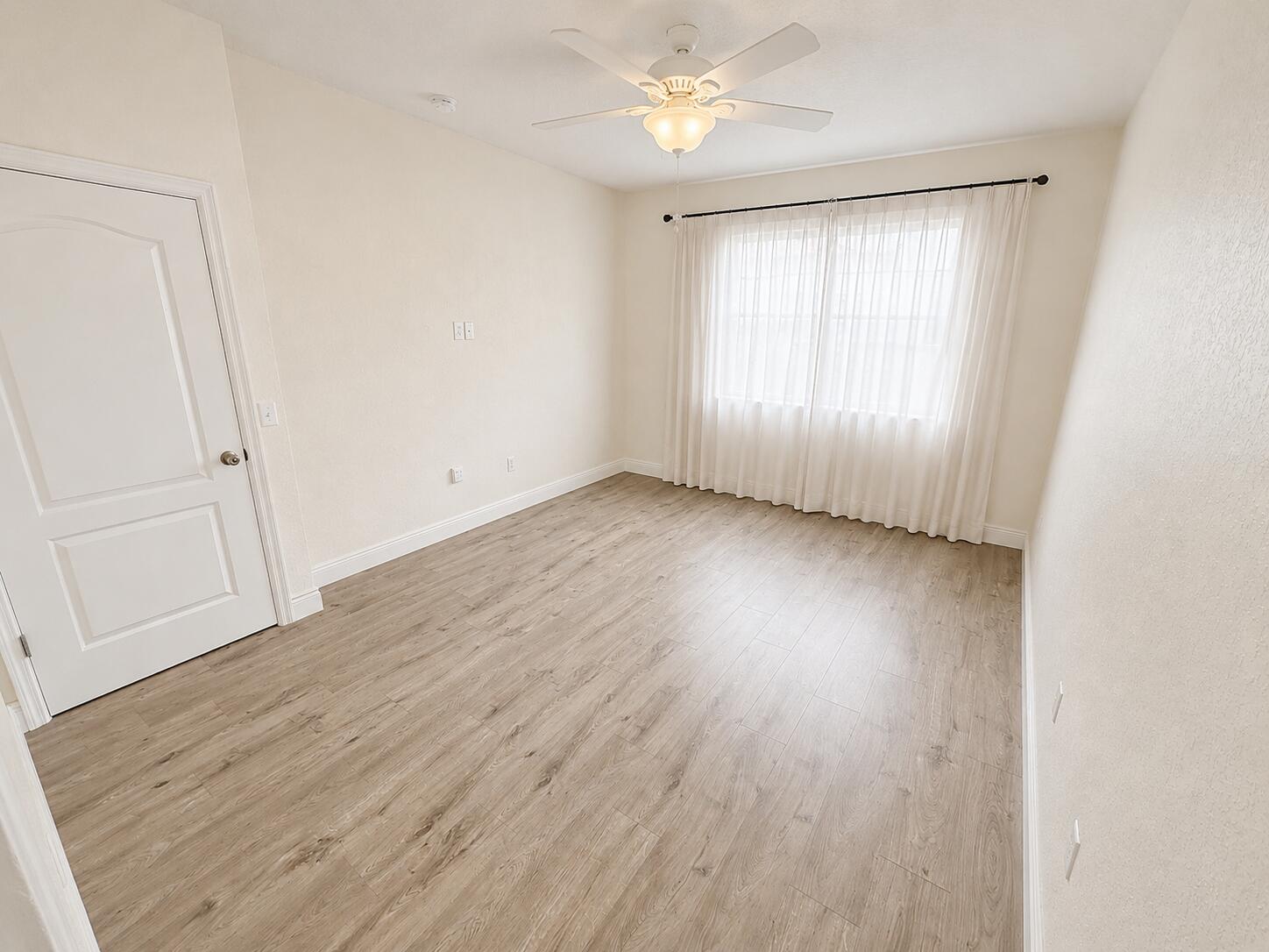 RESIDENCES AT LEGACY PLACE CONDO - Residential