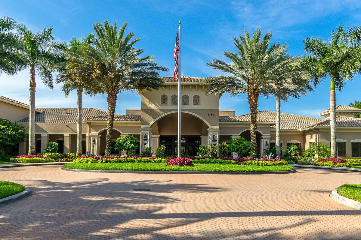 VALENCIA POINTE 1 - Residential