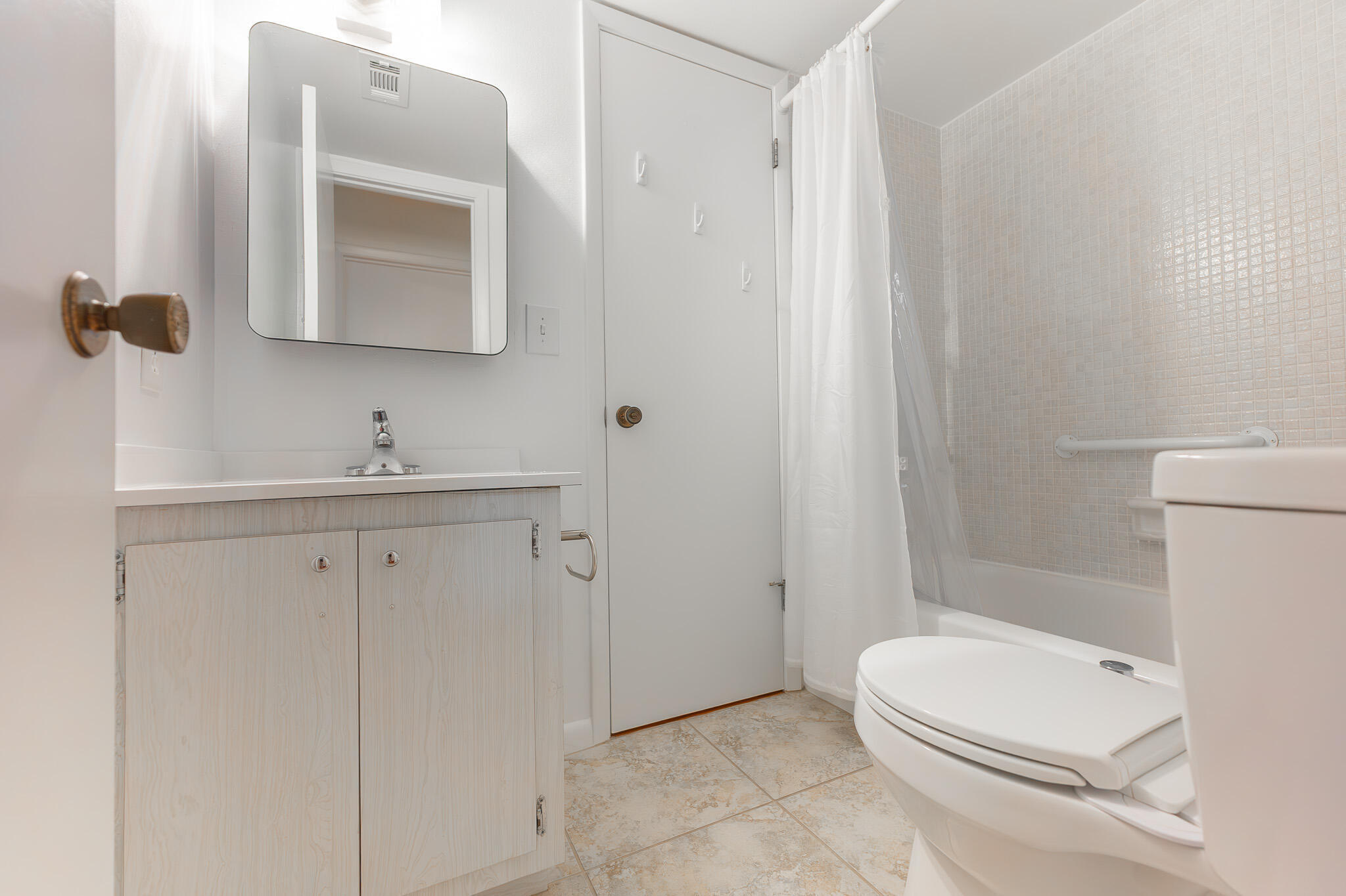 KING MOUNTAIN CONDO (AKA MONTEREY YACHT & COUNTRY - Residential