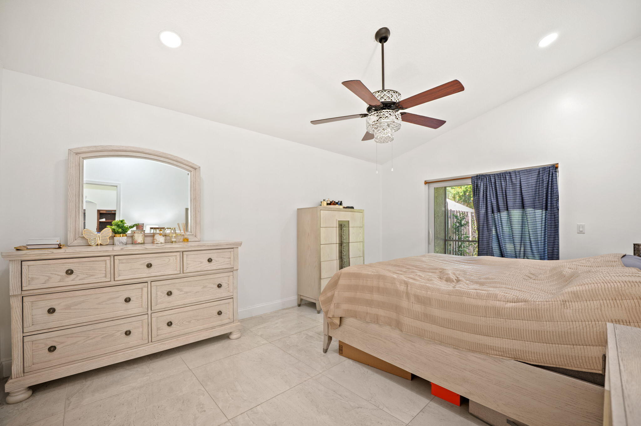 WELLINGTONS EDGE PAR 76 PH 2B - Residential