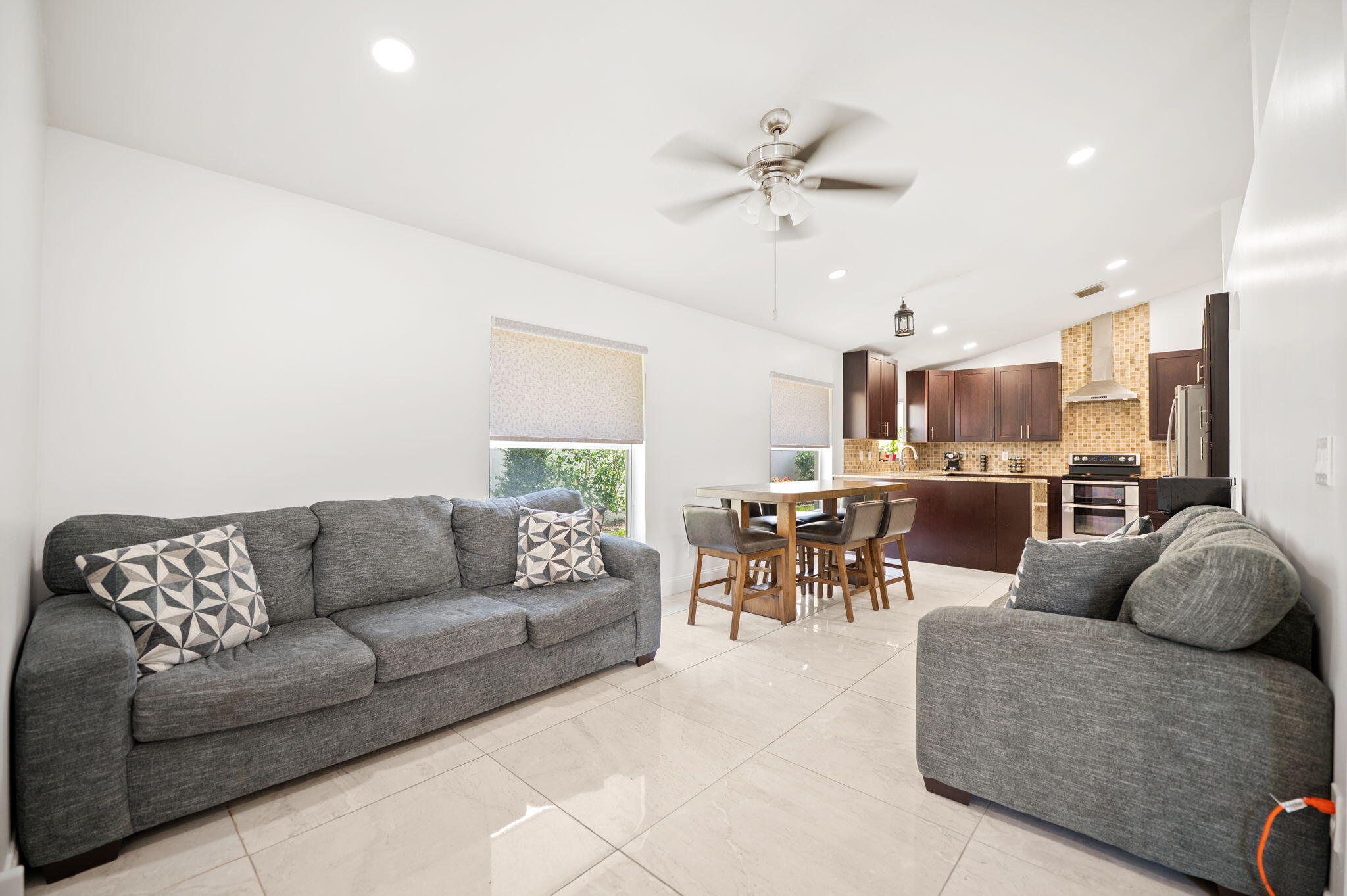 WELLINGTONS EDGE PAR 76 PH 2B - Residential
