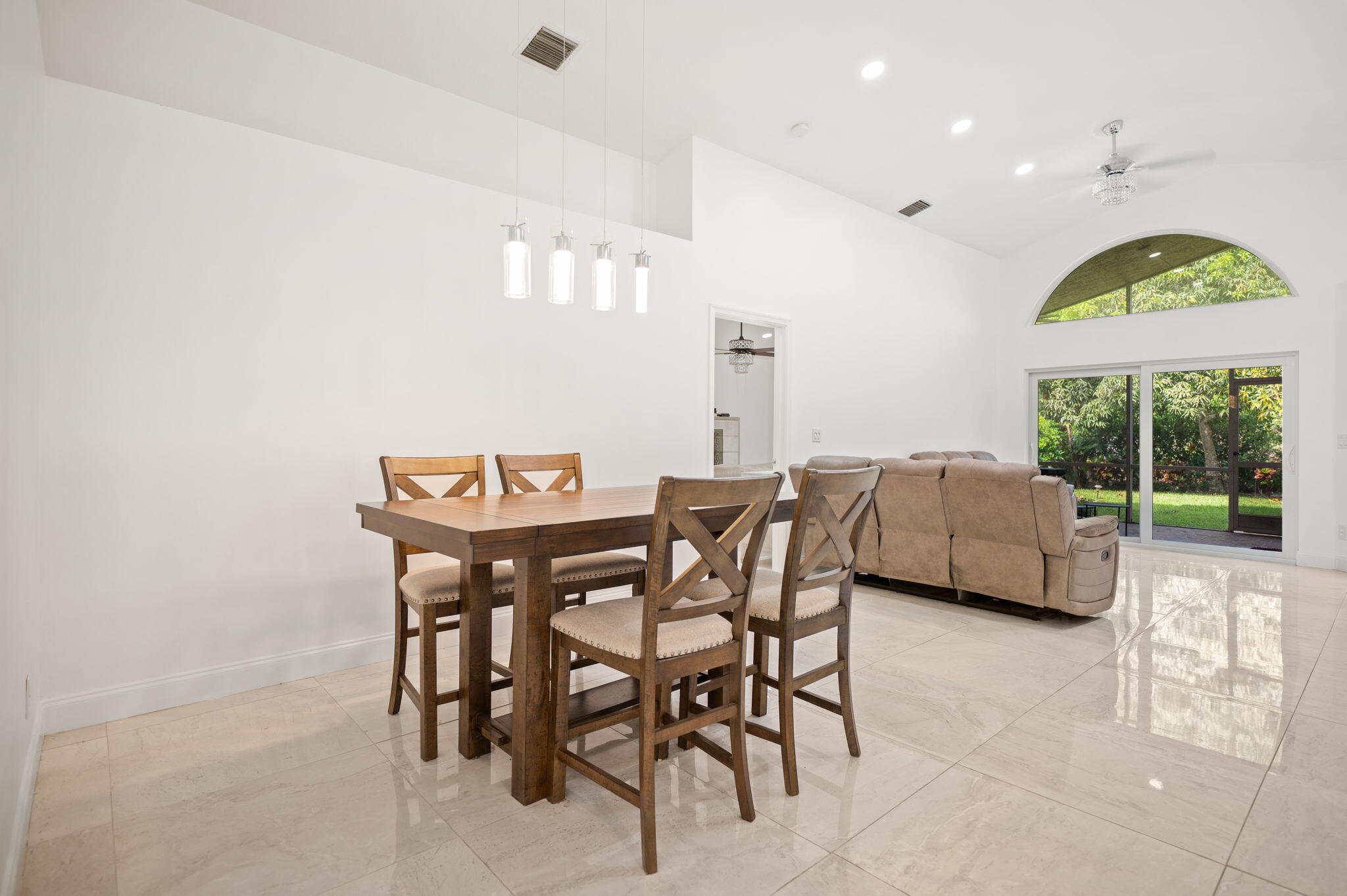 WELLINGTONS EDGE PAR 76 PH 2B - Residential