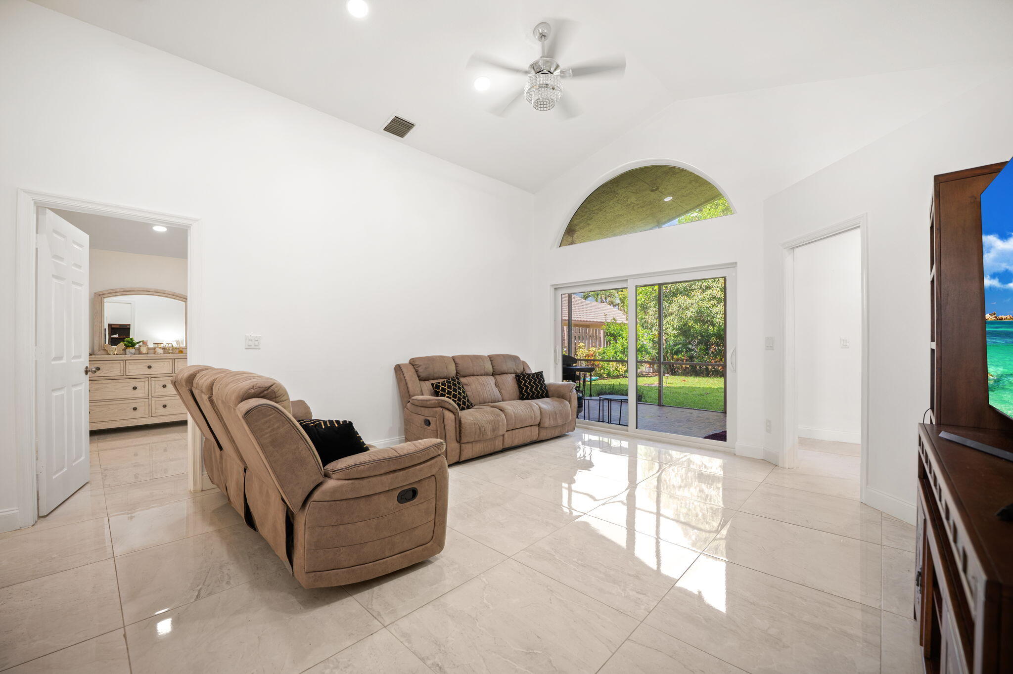 WELLINGTONS EDGE PAR 76 PH 2B - Residential