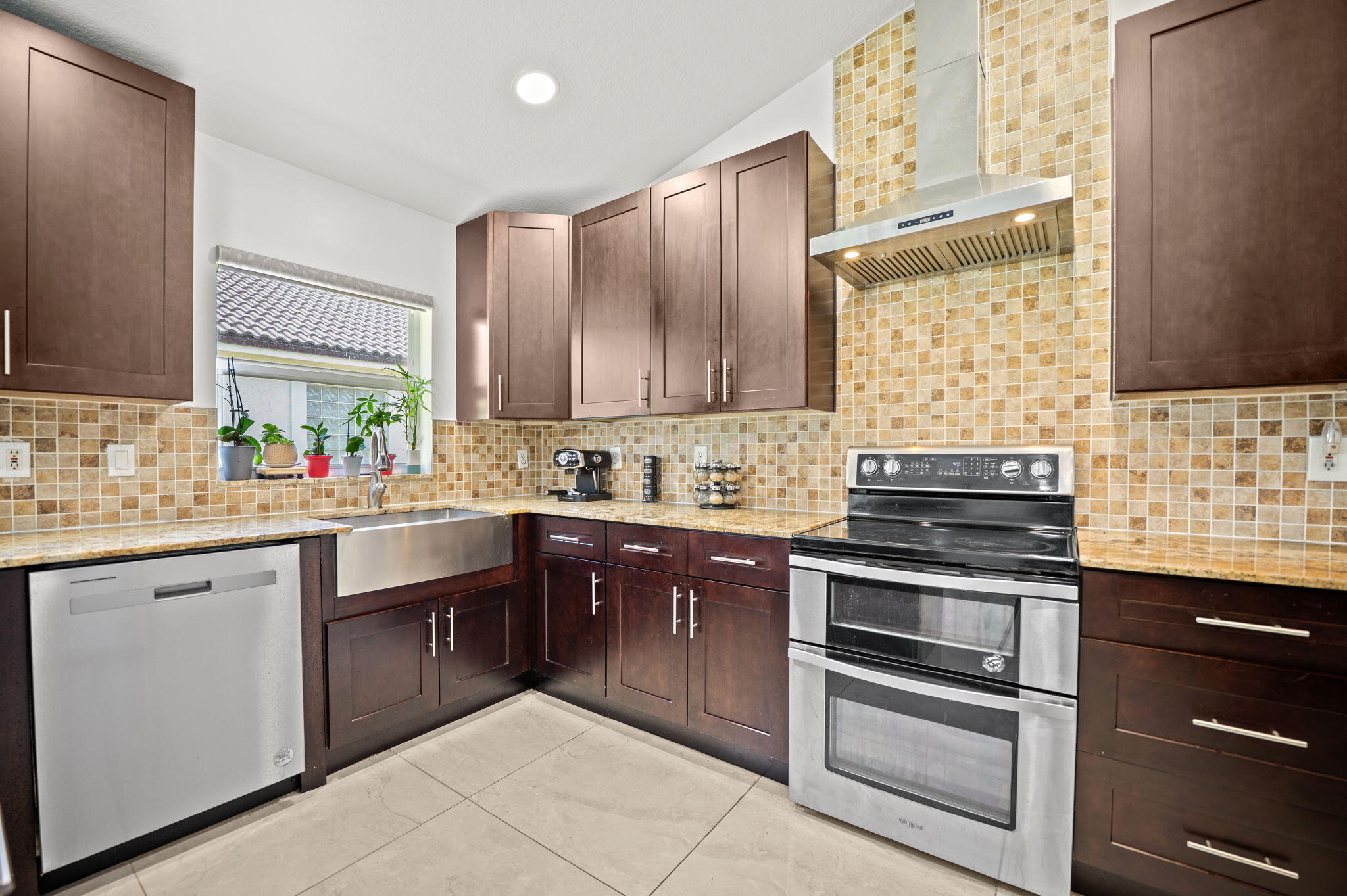 WELLINGTONS EDGE PAR 76 PH 2B - Residential