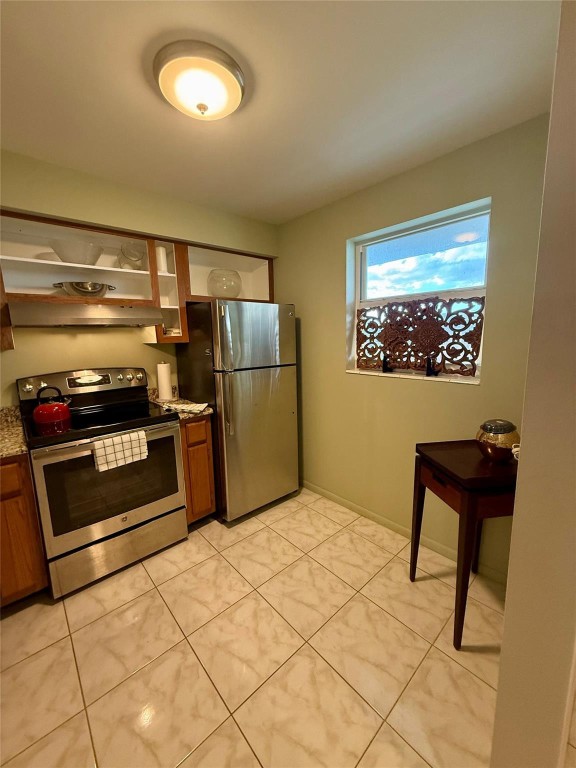 Lauderdale Oaks - Residential