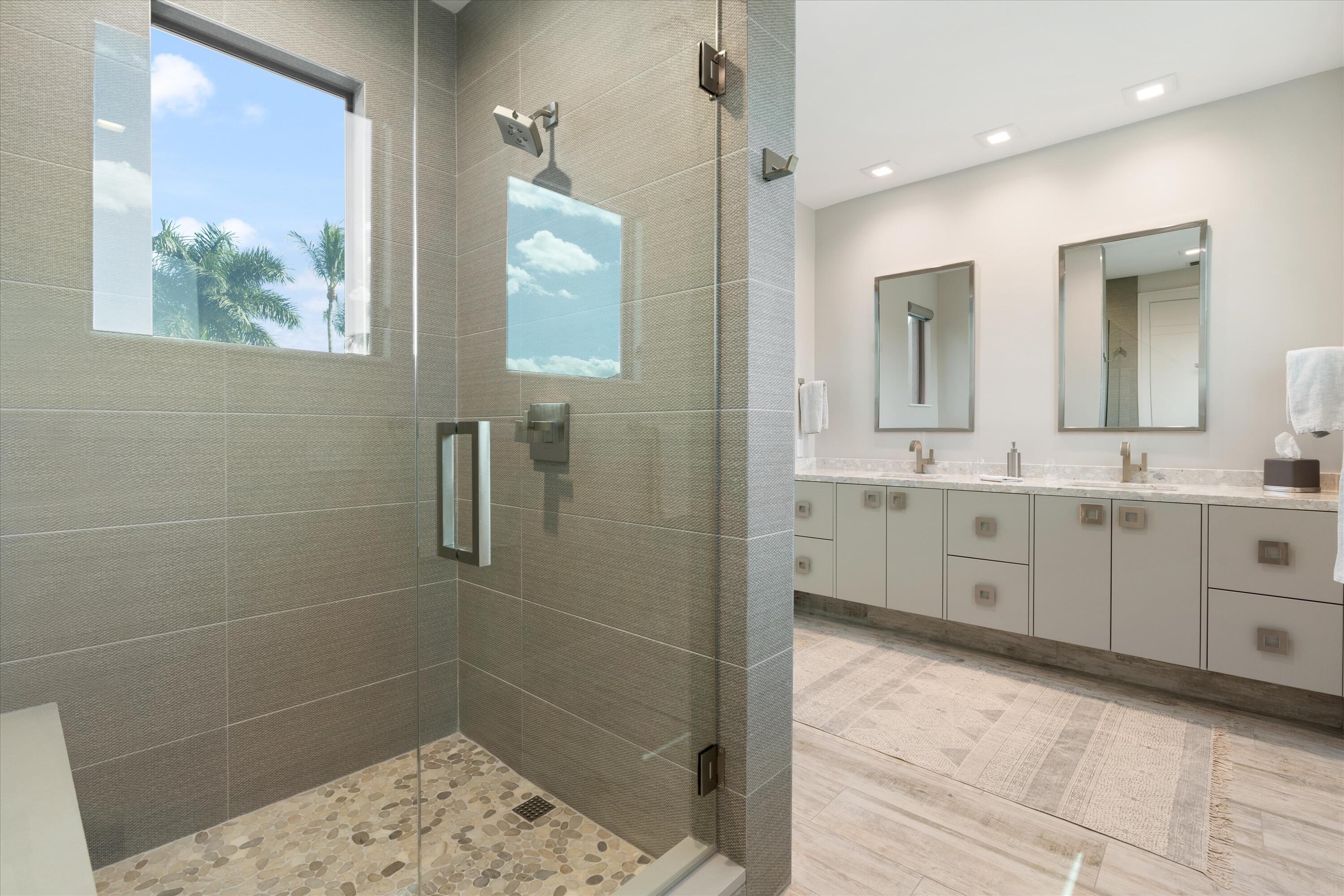 ROYAL HIDDEN COVE / POLO CLUB - Residential
