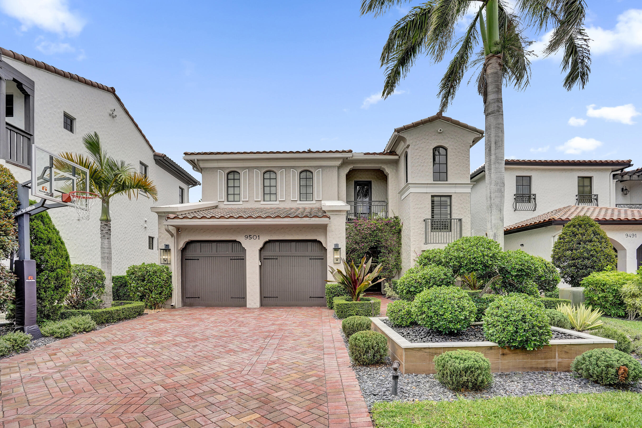 PARKLAND GOLF AND COUNTRY CLUB - Residential