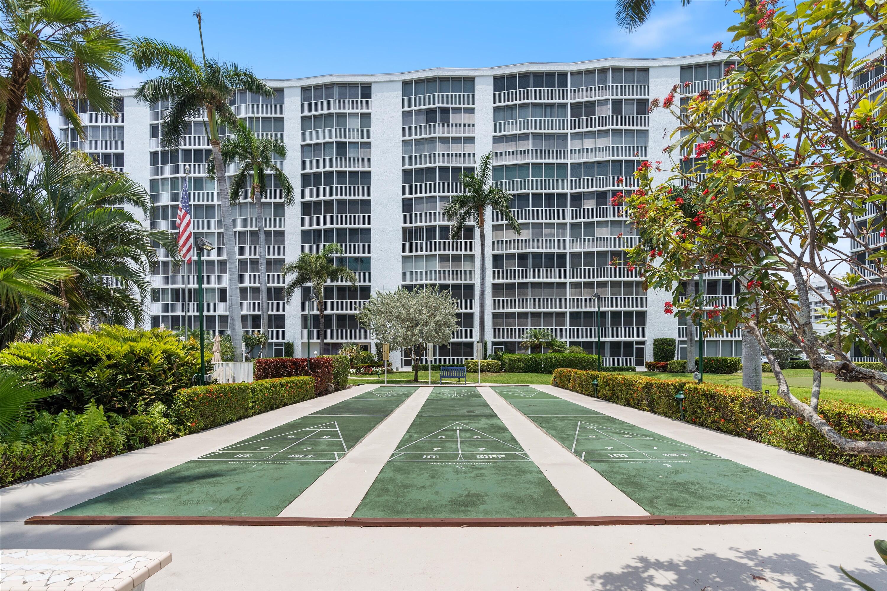 SEAGATE OF HIGHLAND CONDO - Residential