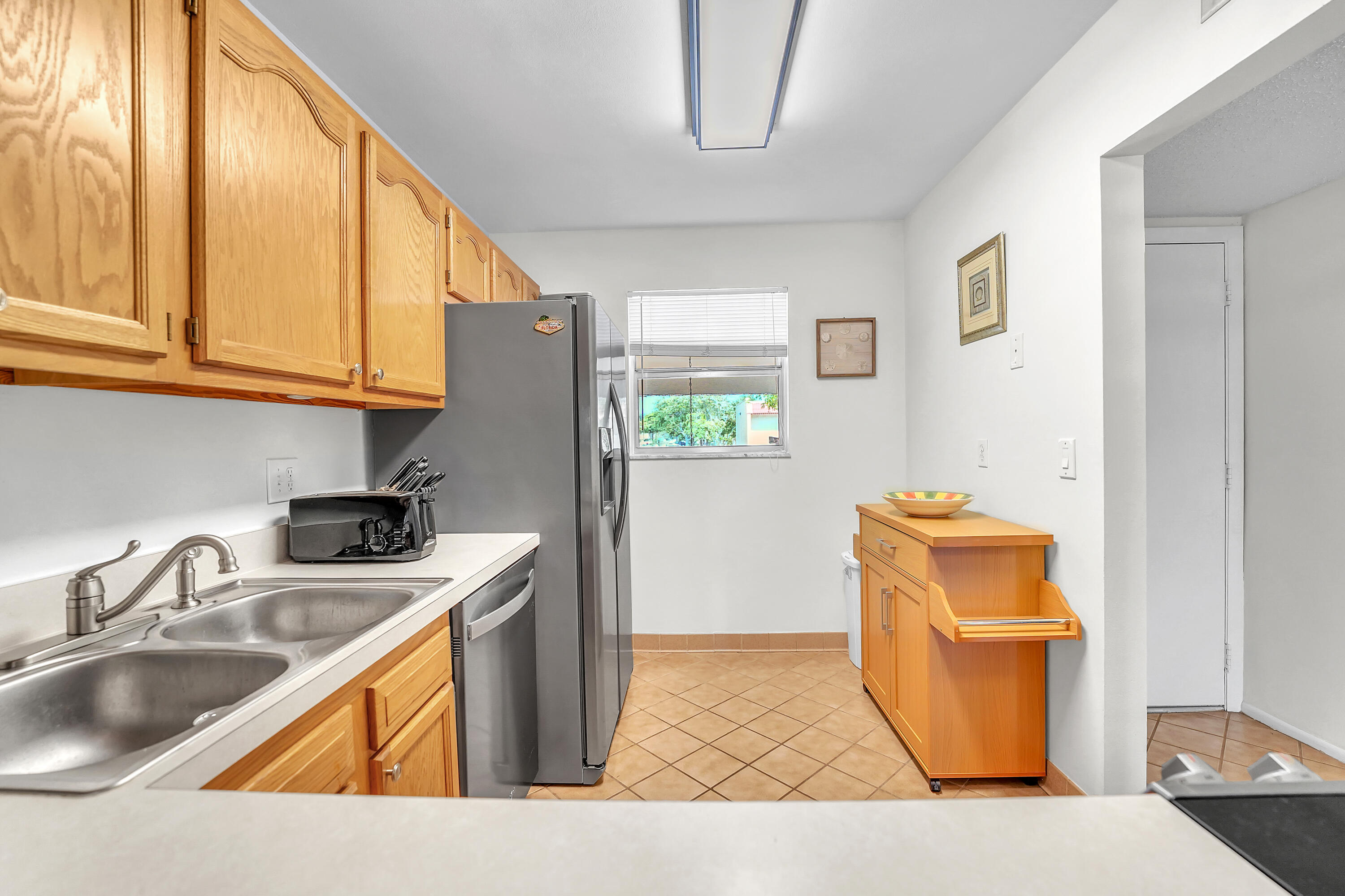 GOLDEN LAKES VILLAGE CONDO 1 THRU 13-A - Residential