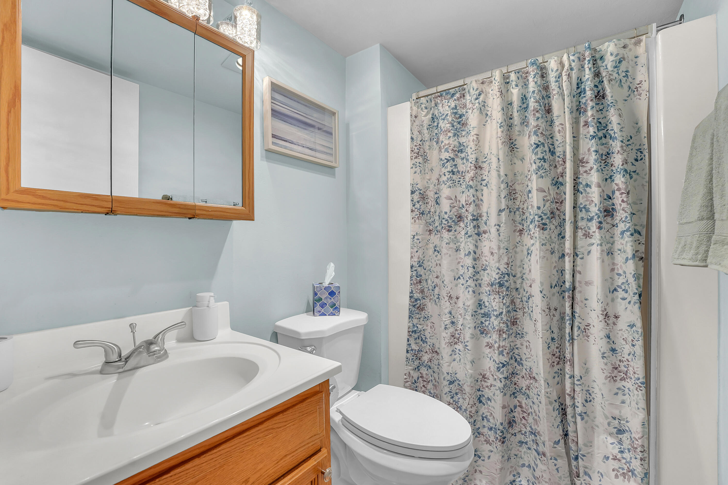 GOLDEN LAKES VILLAGE CONDO 1 THRU 13-A - Residential