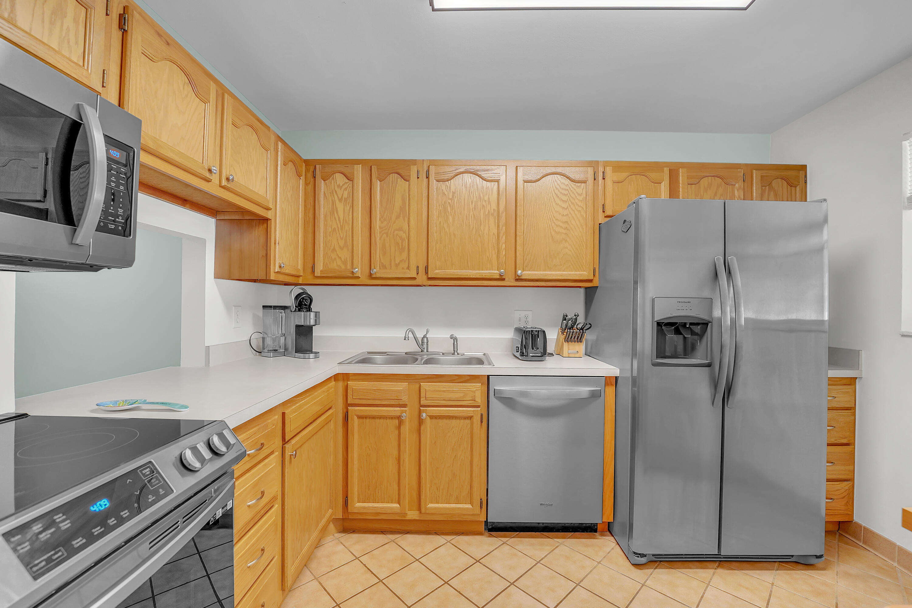 GOLDEN LAKES VILLAGE CONDO 1 THRU 13-A - Residential