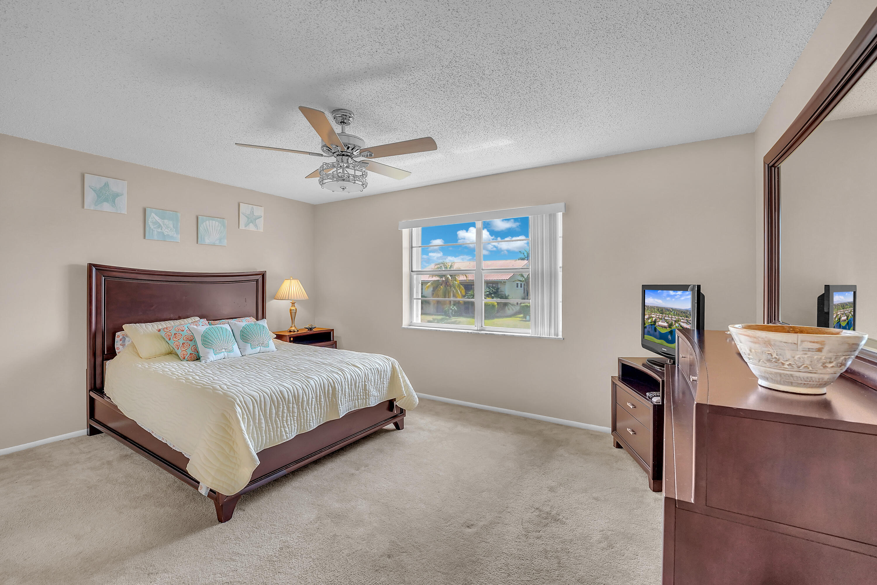 GOLDEN LAKES VILLAGE CONDO 1 THRU 13-A - Residential