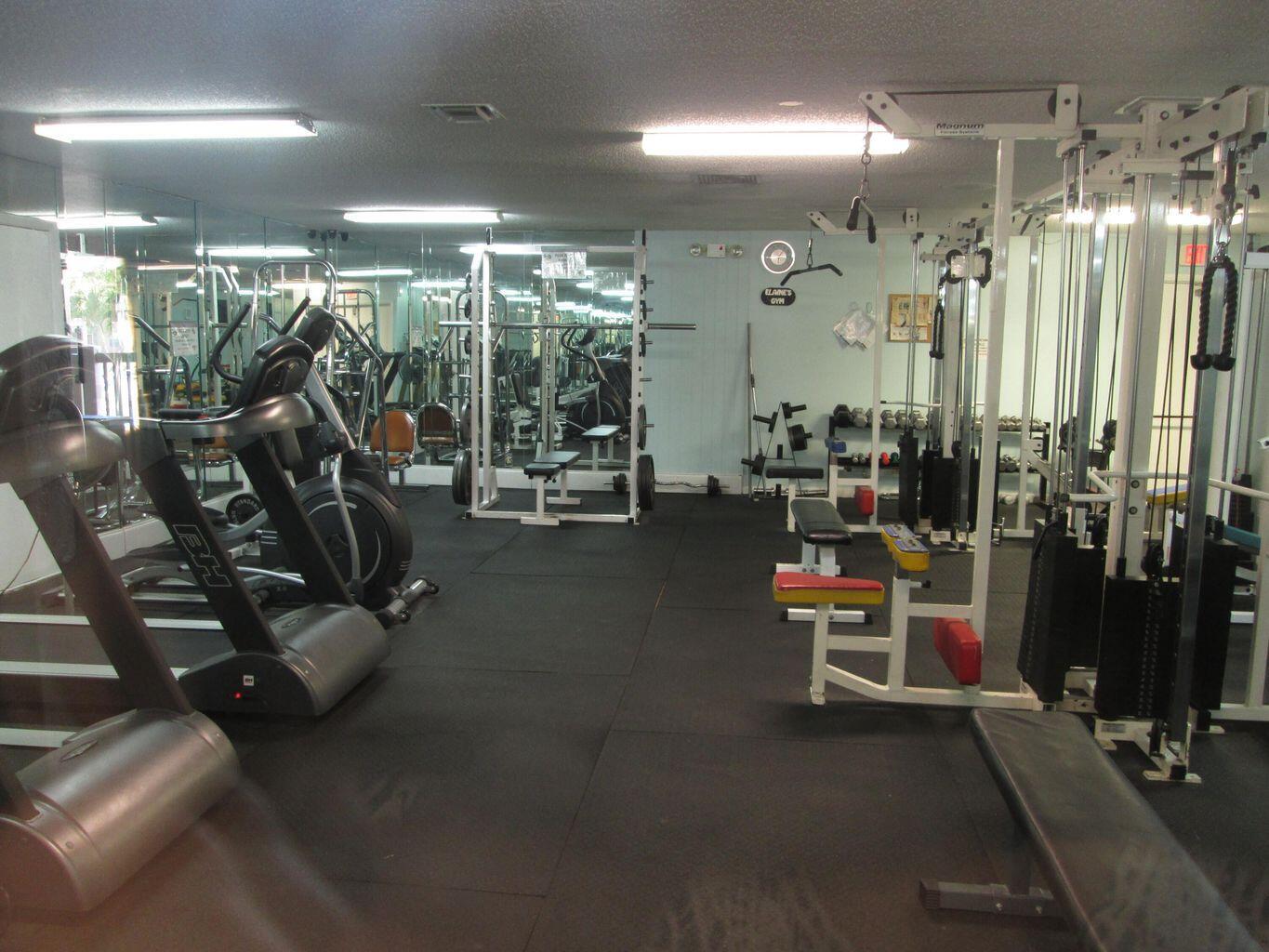 GOLDEN LAKES VILLAGE CONDO 1 THRU 13-A - Residential