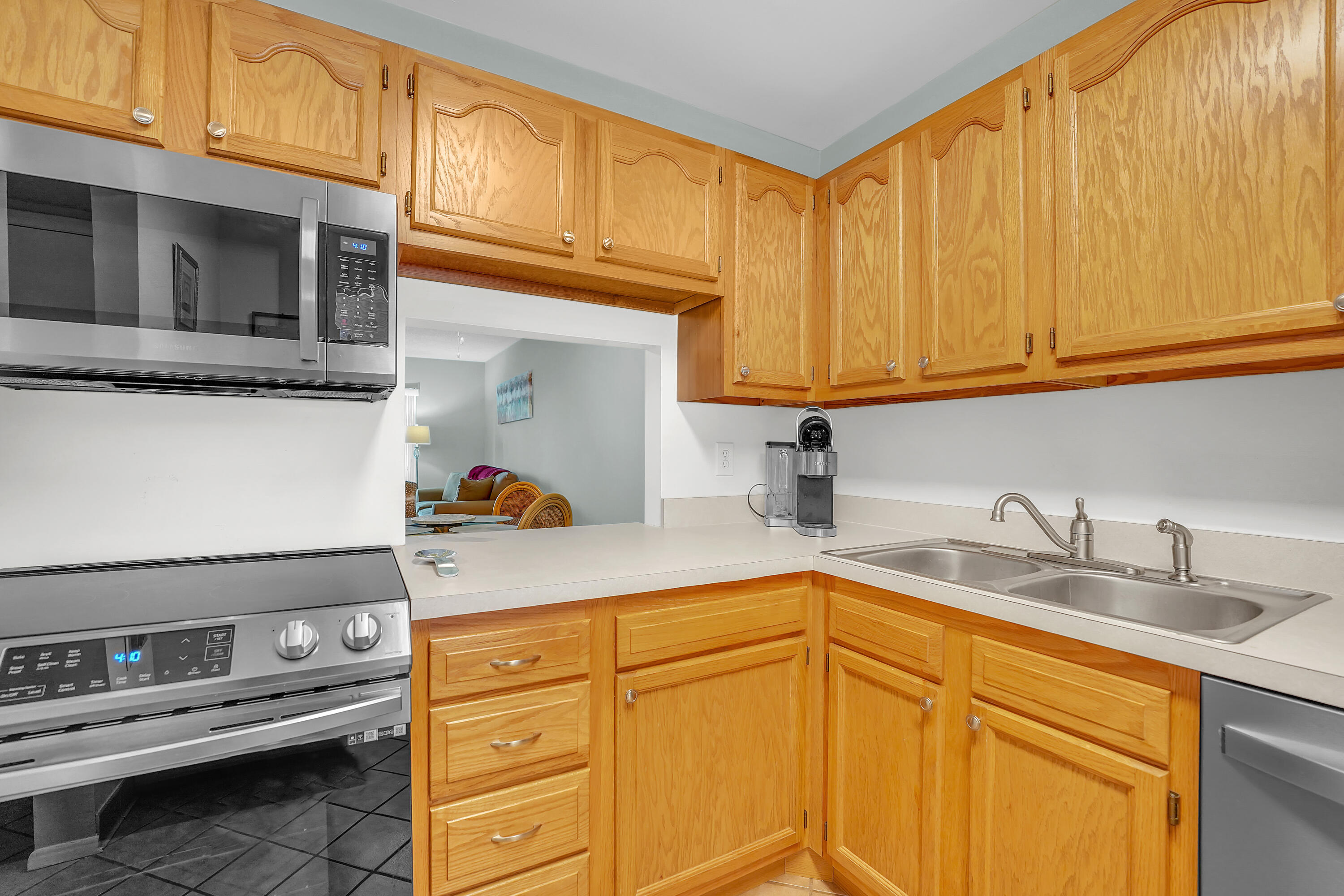 GOLDEN LAKES VILLAGE CONDO 1 THRU 13-A - Residential