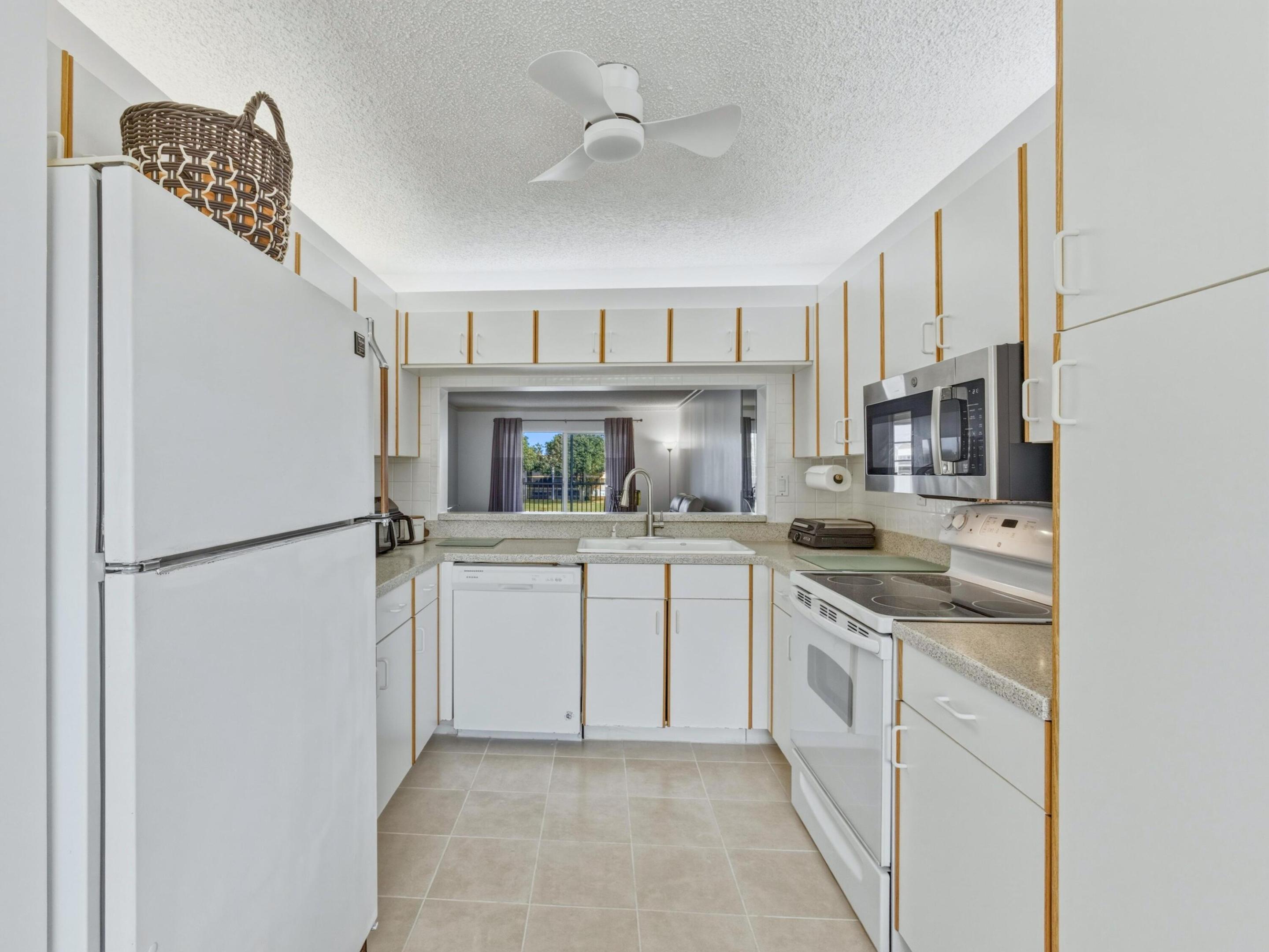 Devon Condominium - Residential