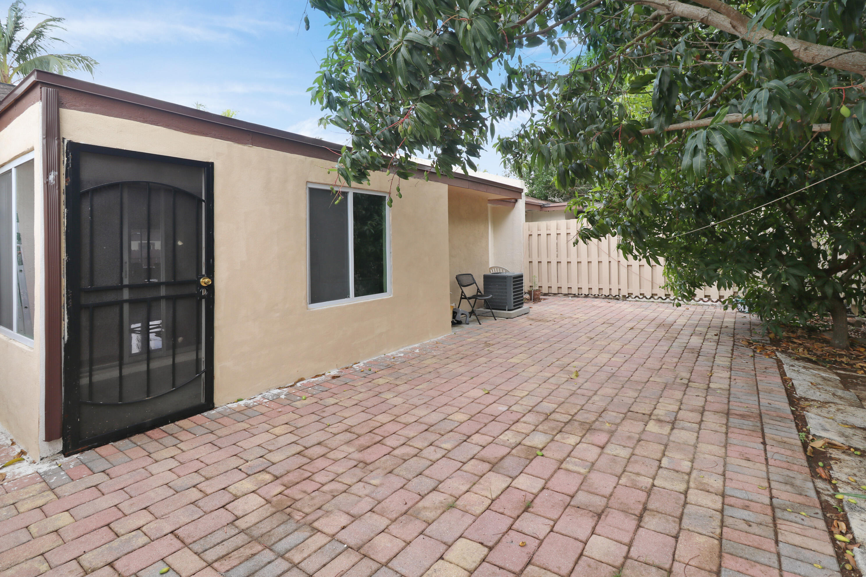 BOYNTON LAKES 1 - Residential