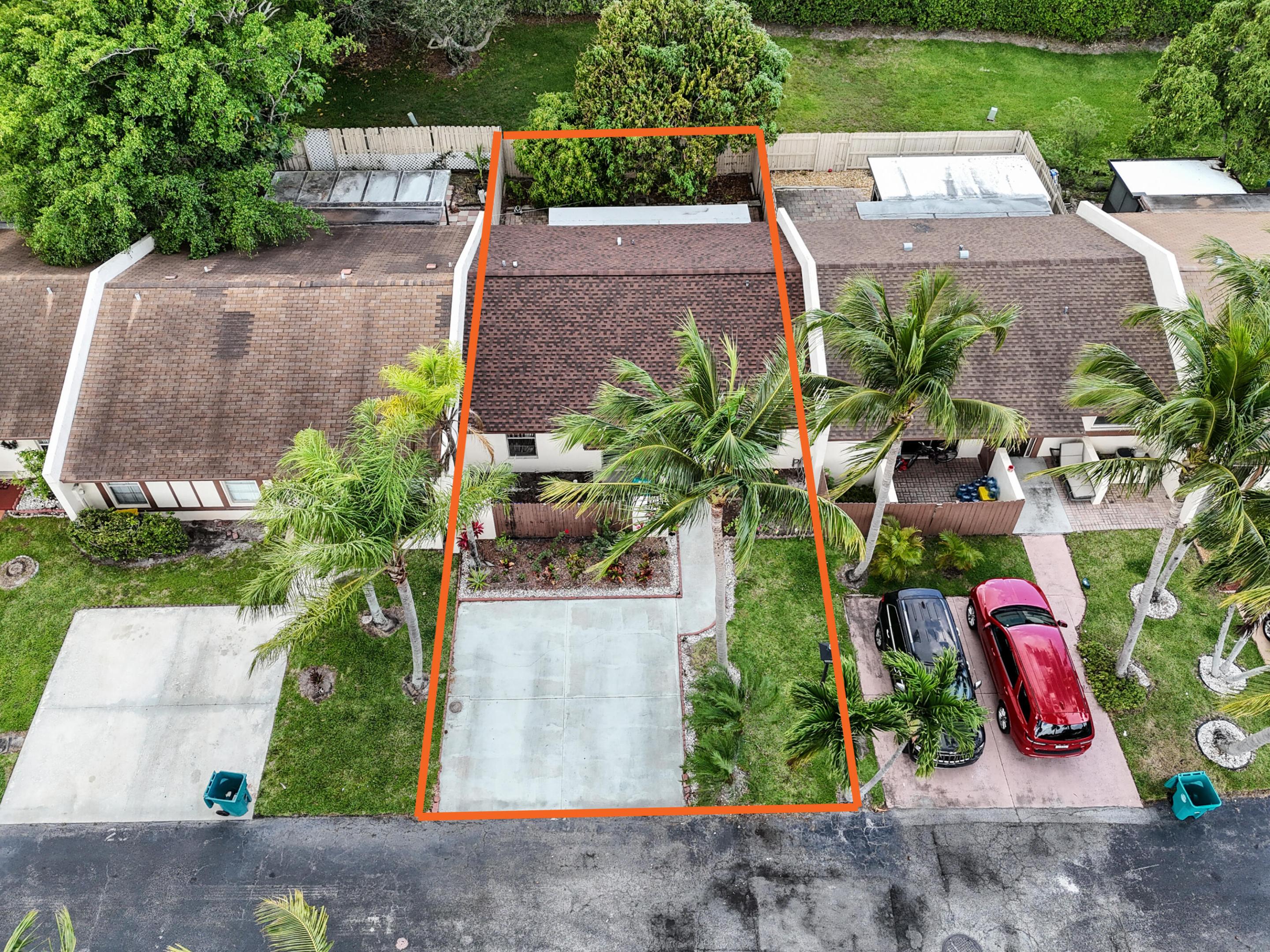 BOYNTON LAKES 1 - Residential