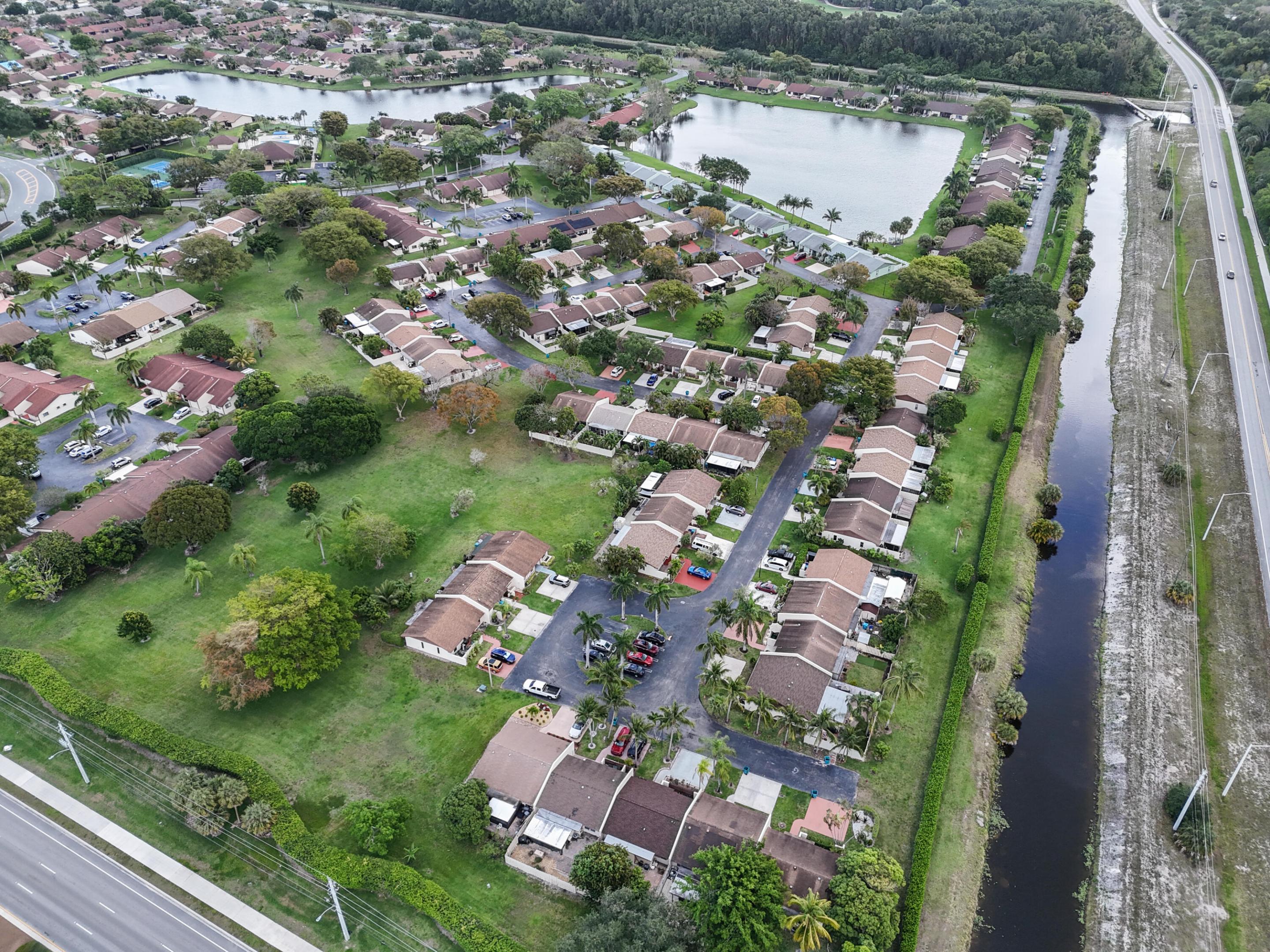 BOYNTON LAKES 1 - Residential