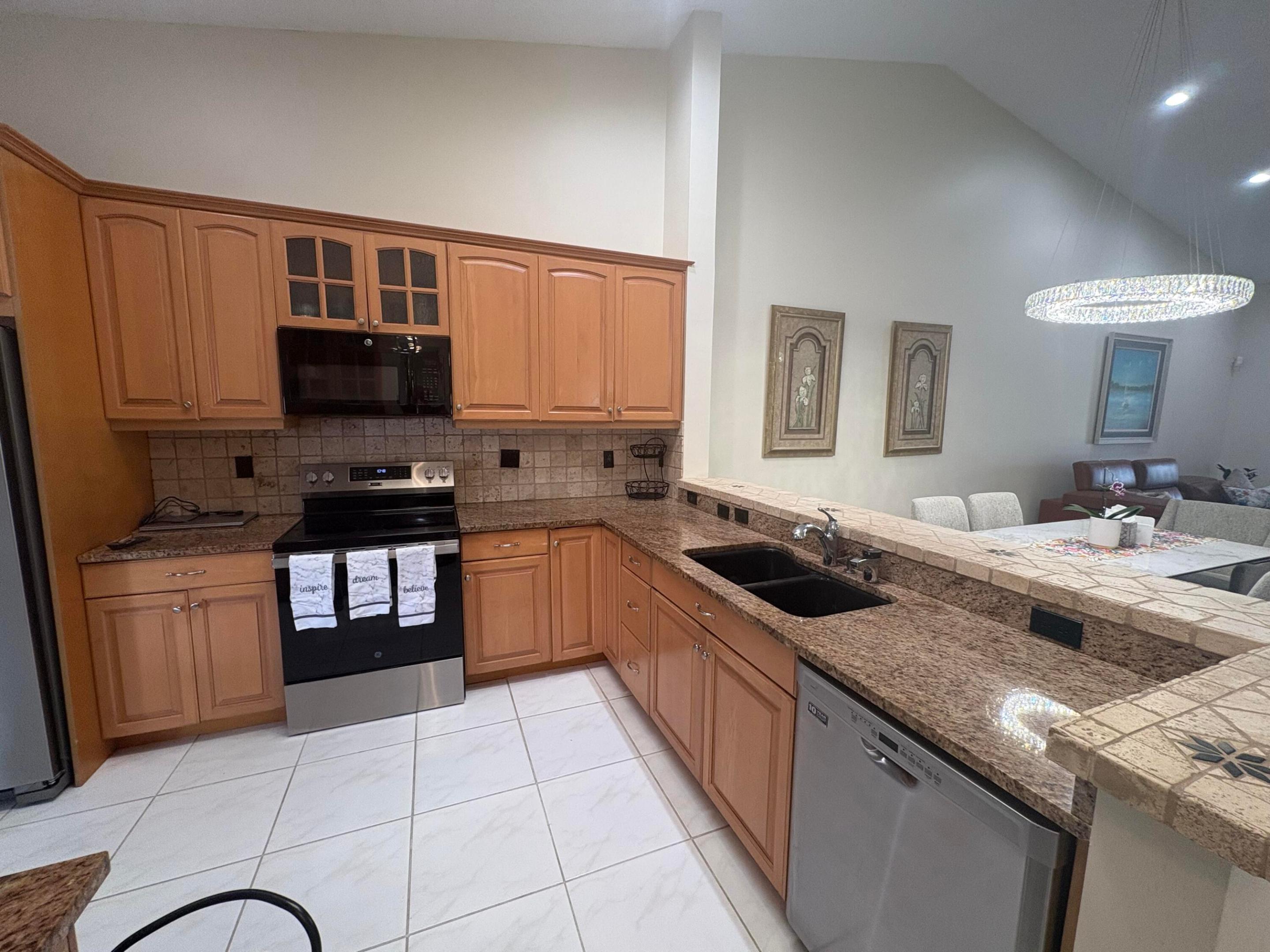 PALM ISLES I, II AND III CONDOS - Residential Lease