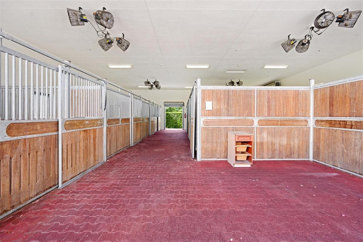 PALM BEACH POINT EAST - Residential