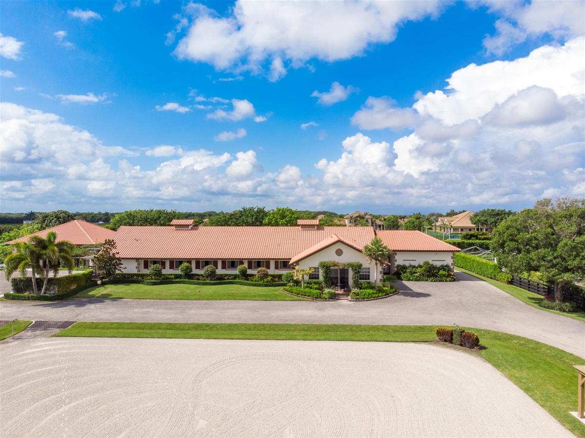 PALM BEACH POINT EAST - Residential