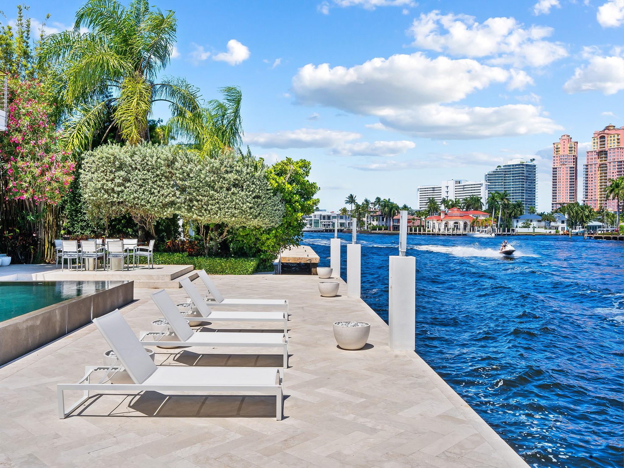 Coral Ridge - Residential